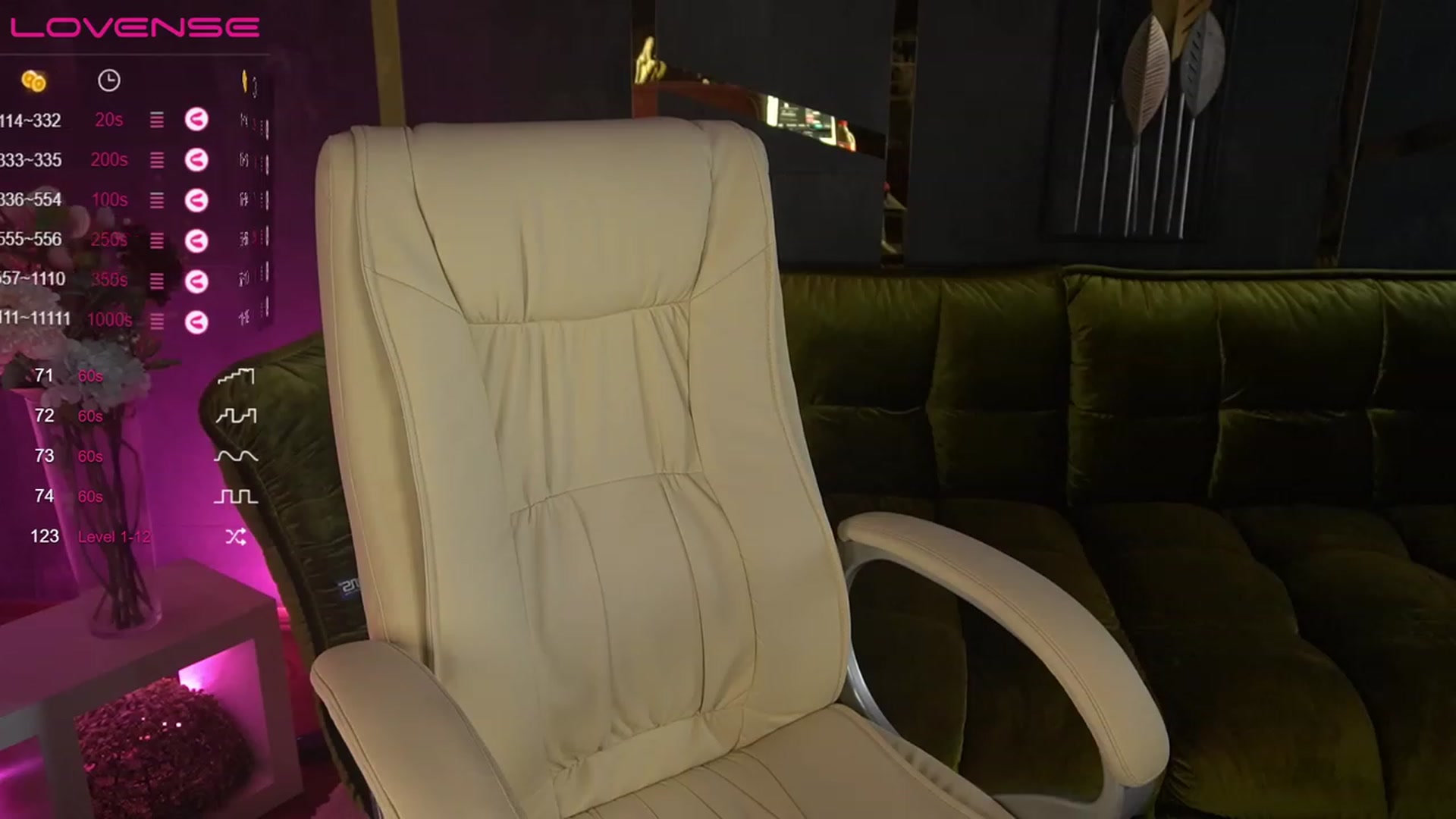 Gallery image thumbnail from LiaBrazzer's myfreecams stream on, 05/19/2023, 17:13 image 7 of 20