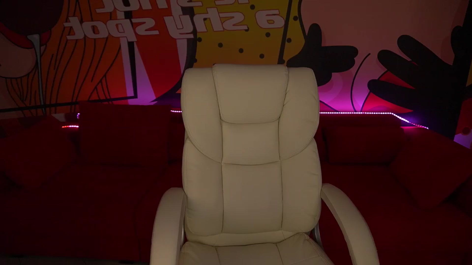 Gallery image thumbnail from LiaBrazzer's myfreecams stream on, 05/27/2023, 13:23 image 5 of 20