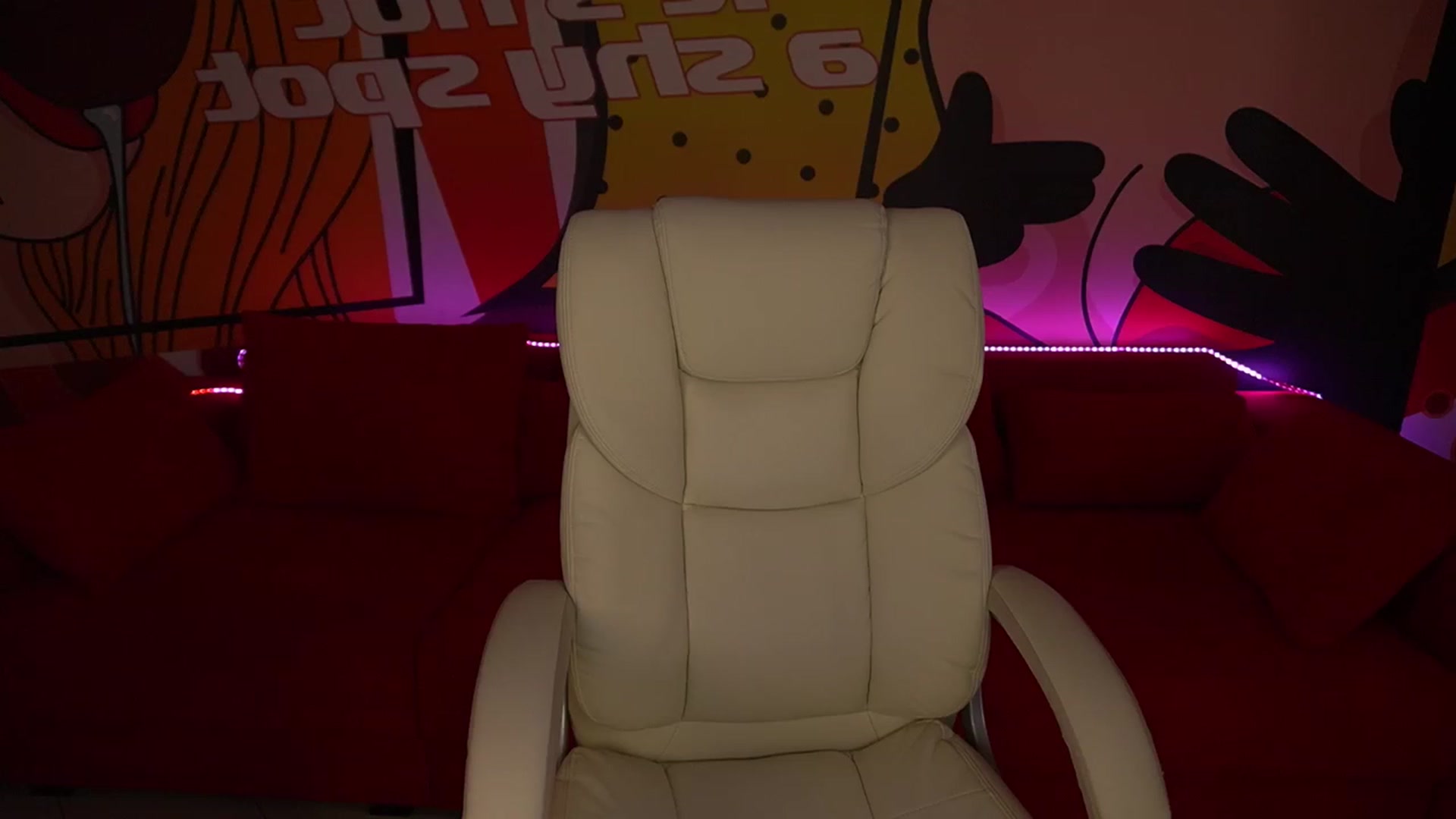Gallery image thumbnail from LiaBrazzer's myfreecams stream on, 05/27/2023, 13:23 image 6 of 20
