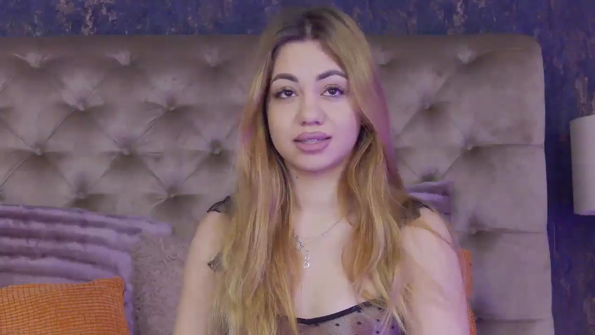 Gallery image thumbnail from LiaCharm's myfreecams stream on, 02/10/2025, 10:02 image 2 of 20