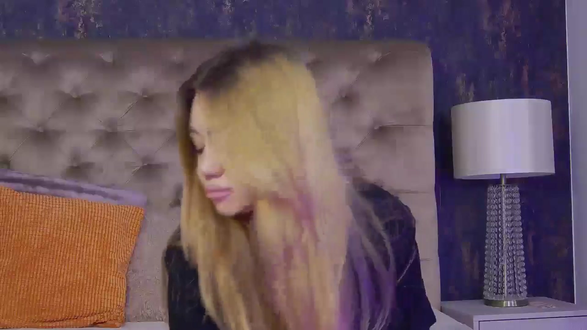 Gallery image thumbnail from LiaCharm's myfreecams stream on, 02/28/2025, 10:29 image 2 of 20