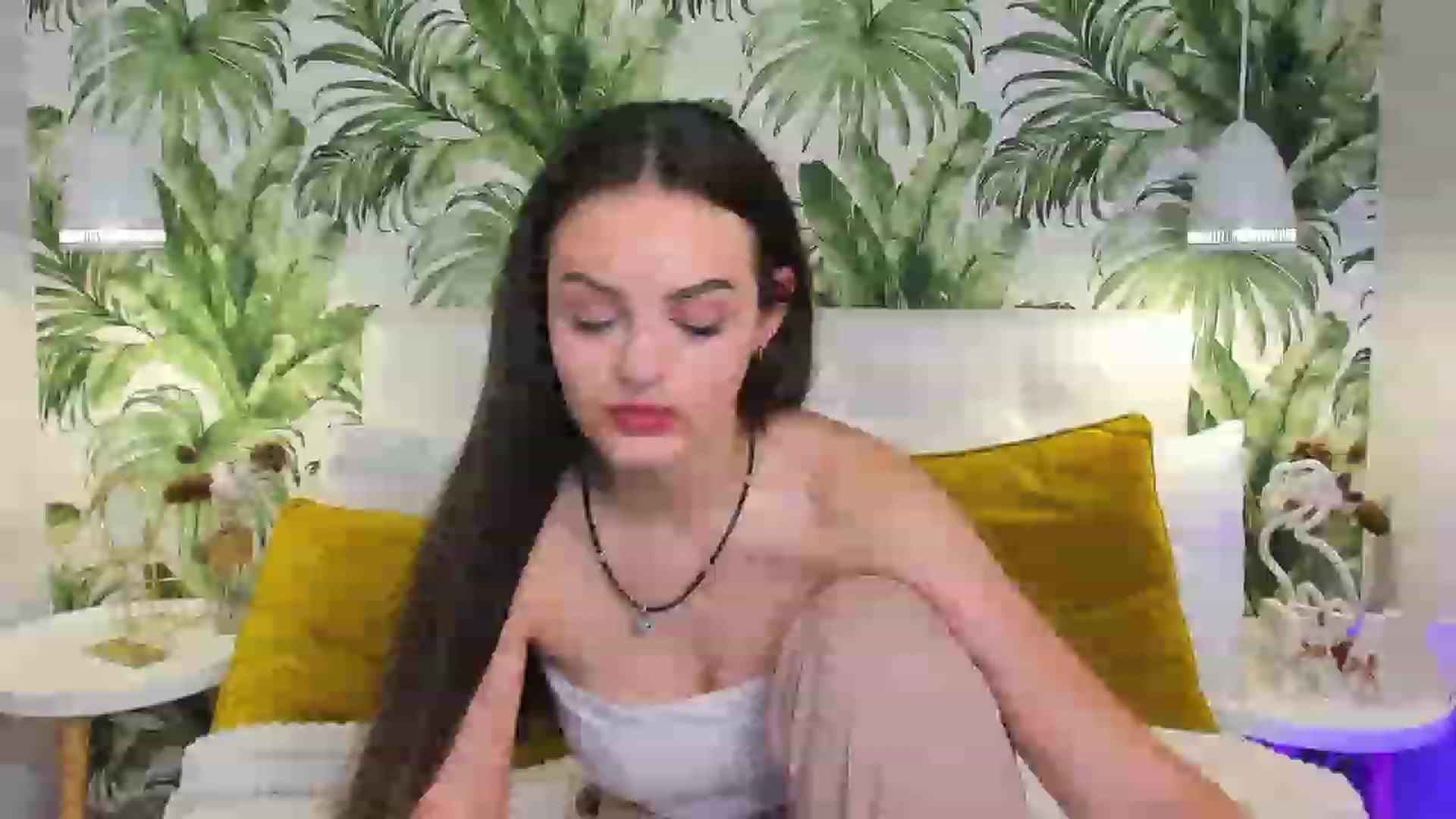 Gallery image thumbnail from LiaDazy's myfreecams stream on, 02/03/2024, 19:04 image 16 of 20