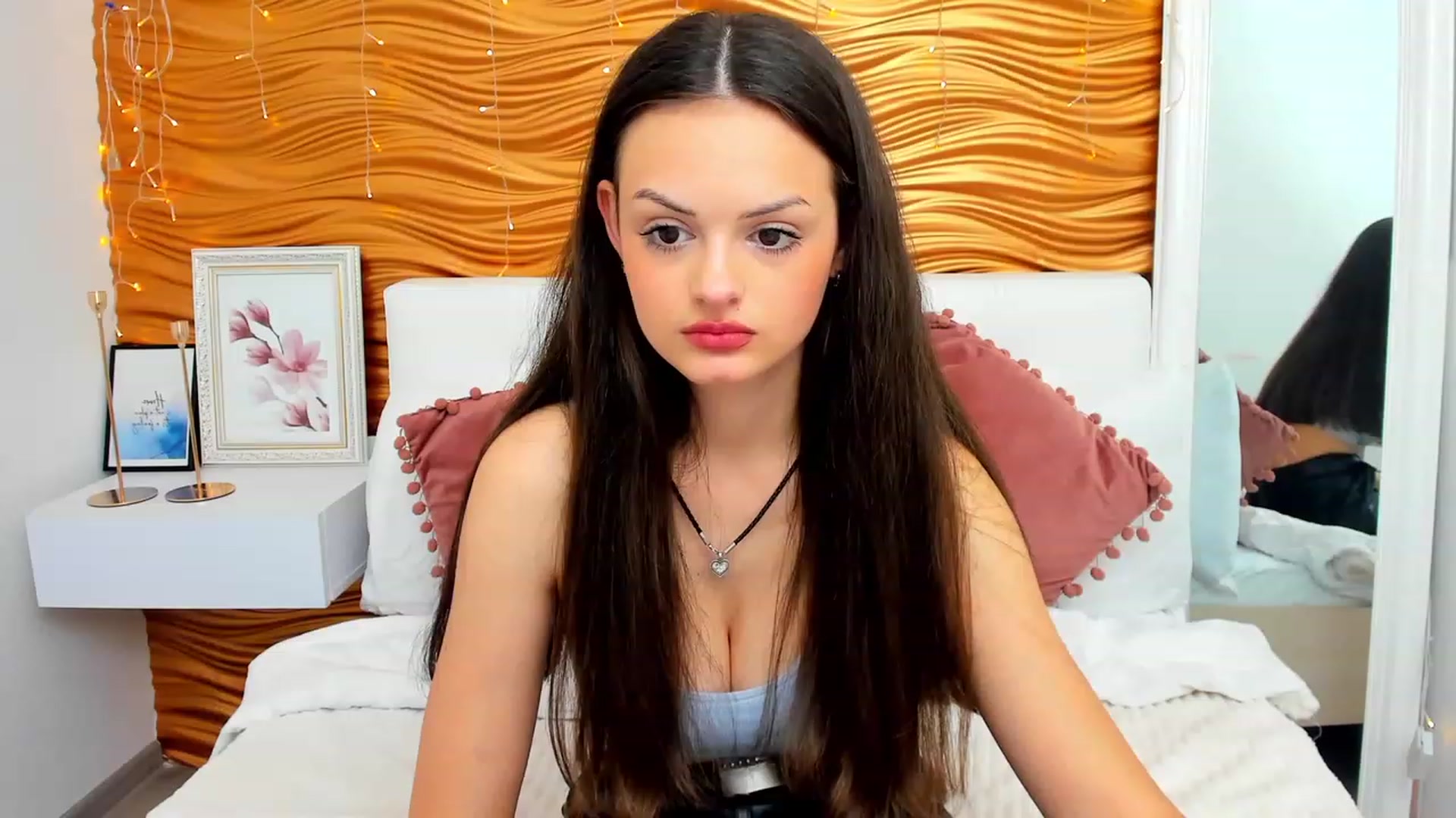 Gallery image thumbnail from LiaDazy's myfreecams stream on, 02/11/2024, 14:16 image 8 of 20