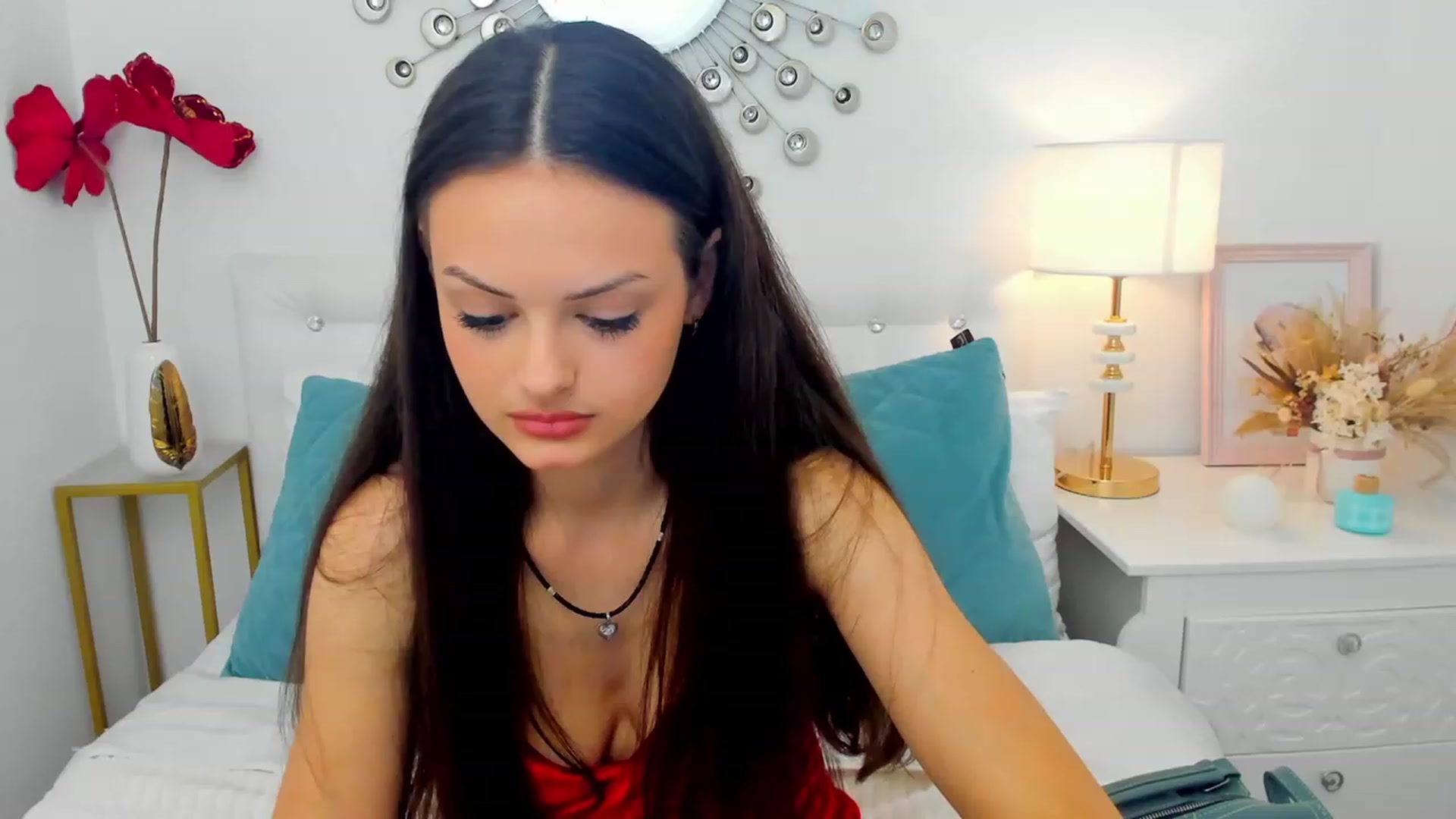 Gallery image thumbnail from LiaDazy's myfreecams stream on, 02/13/2024, 15:29 image 18 of 20