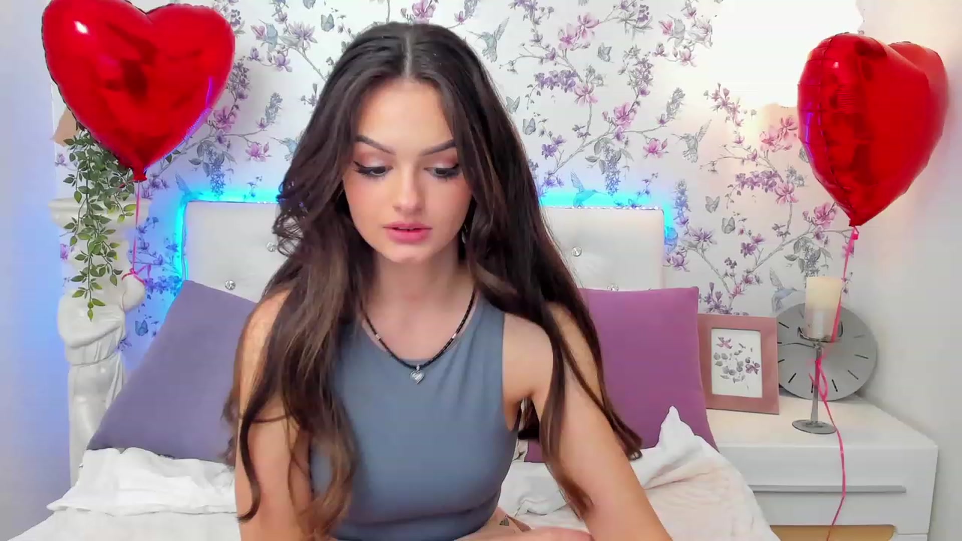 Gallery image thumbnail from LiaDazy's myfreecams stream on, 02/18/2024, 18:05 image 1 of 20
