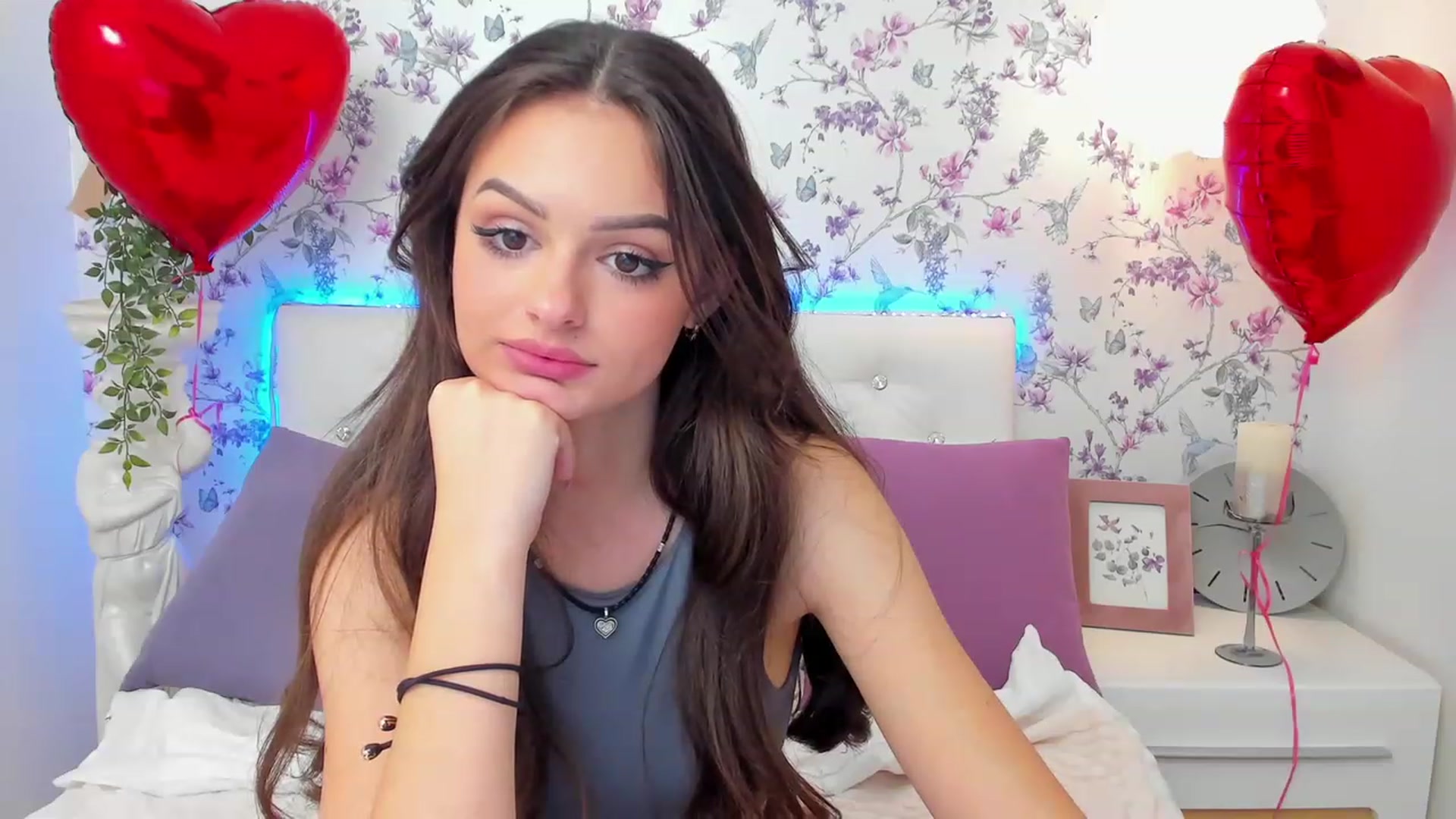 Gallery image thumbnail from LiaDazy's myfreecams stream on, 02/18/2024, 18:05 image 2 of 20