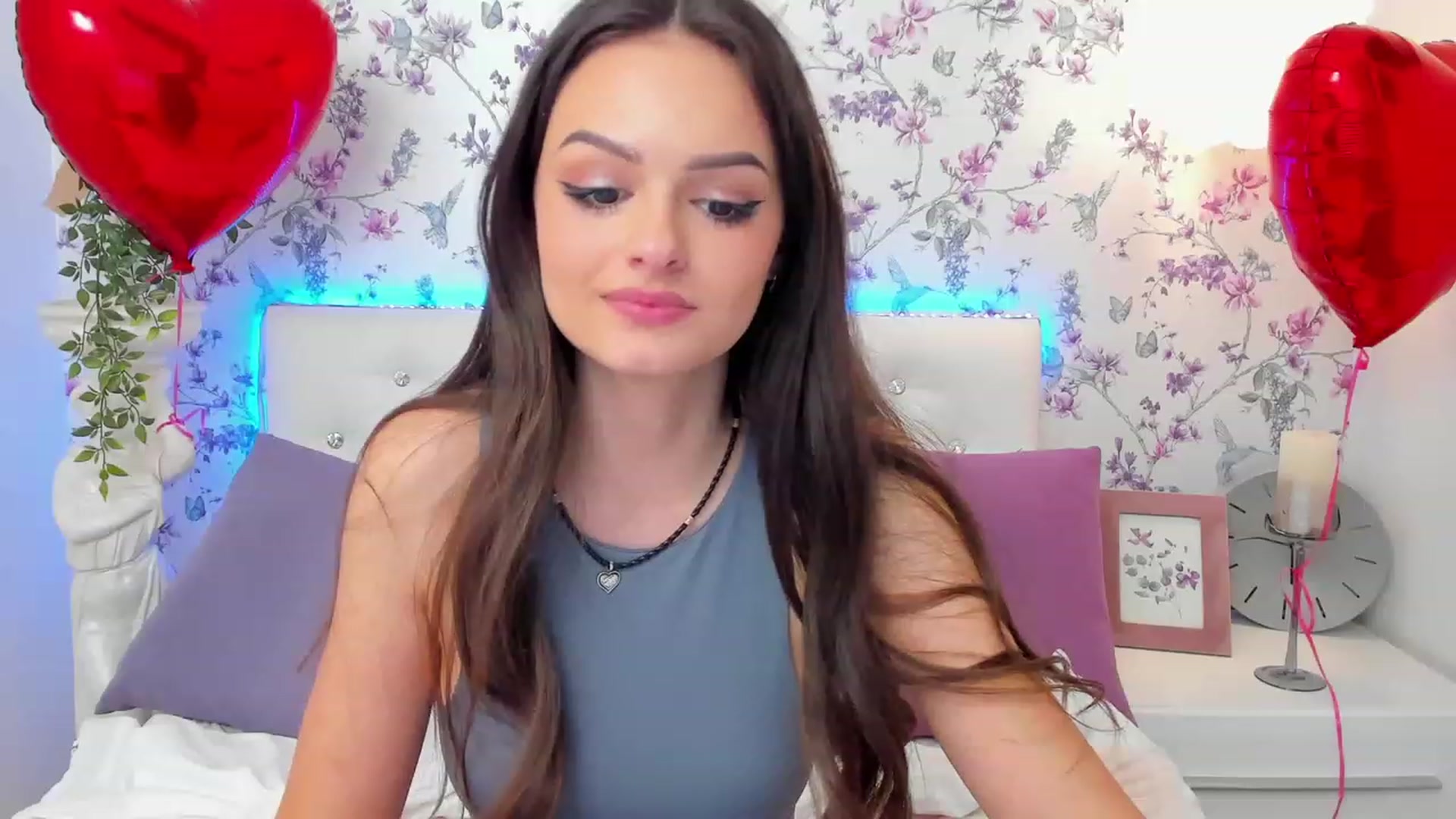 Gallery image thumbnail from LiaDazy's myfreecams stream on, 02/18/2024, 18:05 image 18 of 20