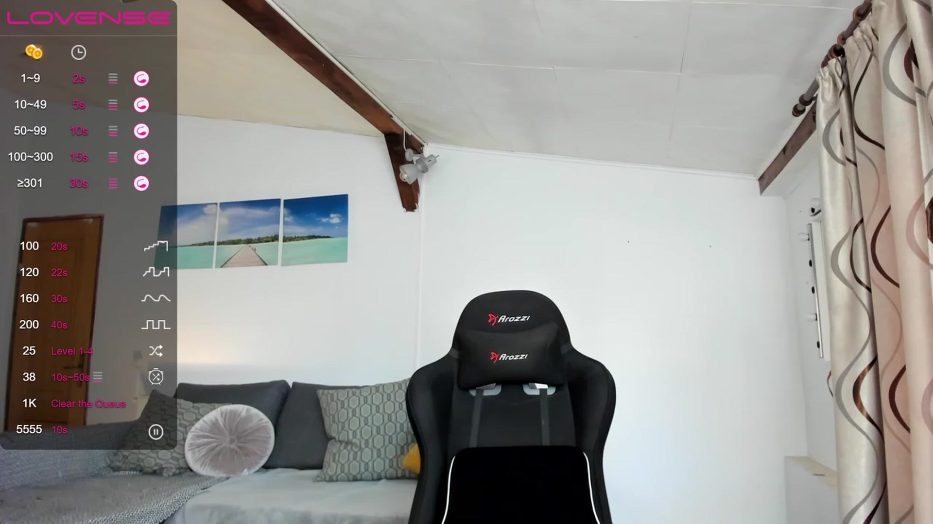 Gallery image thumbnail from LiaQuinn's myfreecams stream on, 03/31/2023, 16:12 image 18 of 20