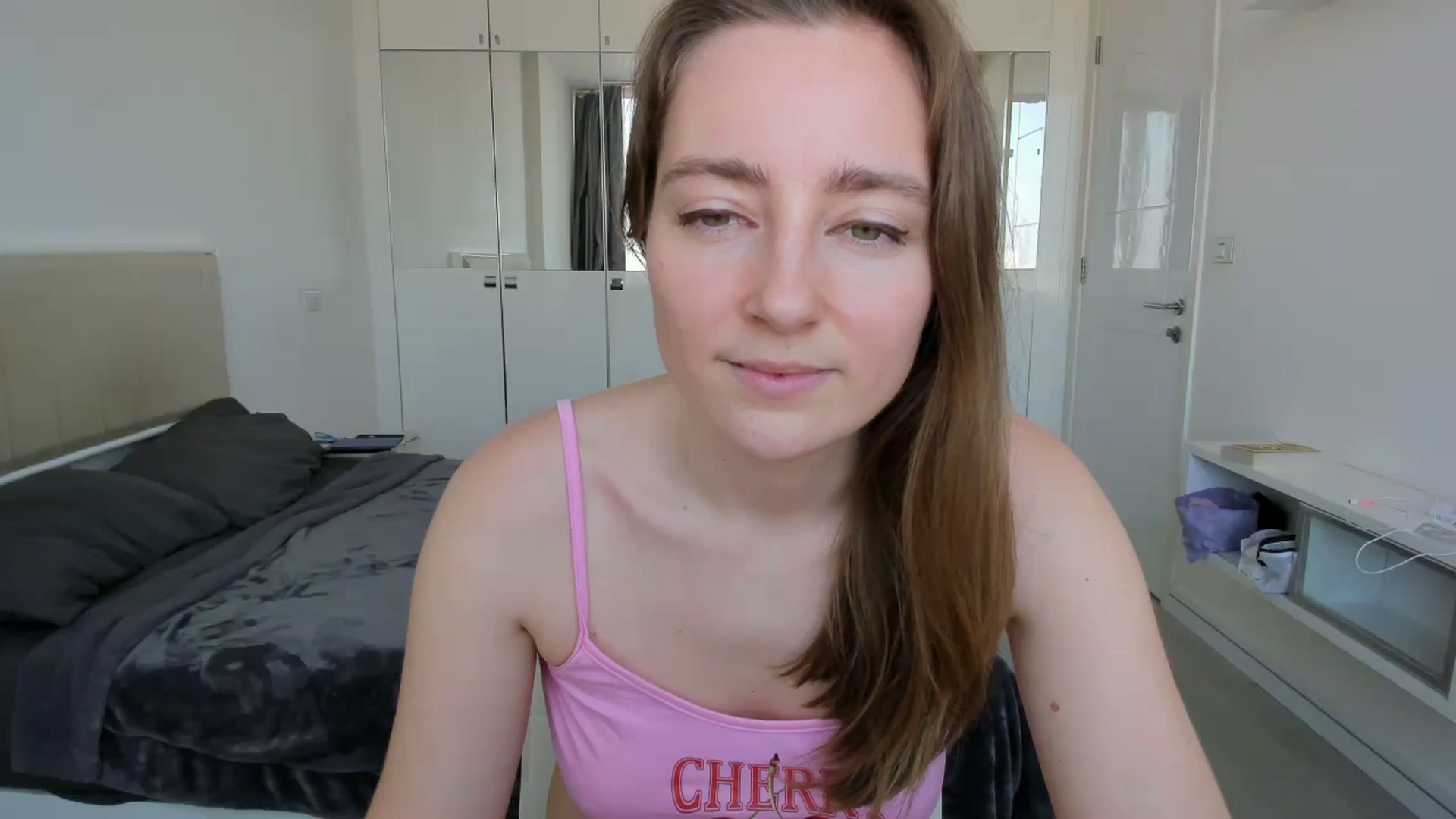 Gallery image thumbnail from LiaSasha's myfreecams stream on, 01/05/2026, 08:56 image 6 of 20