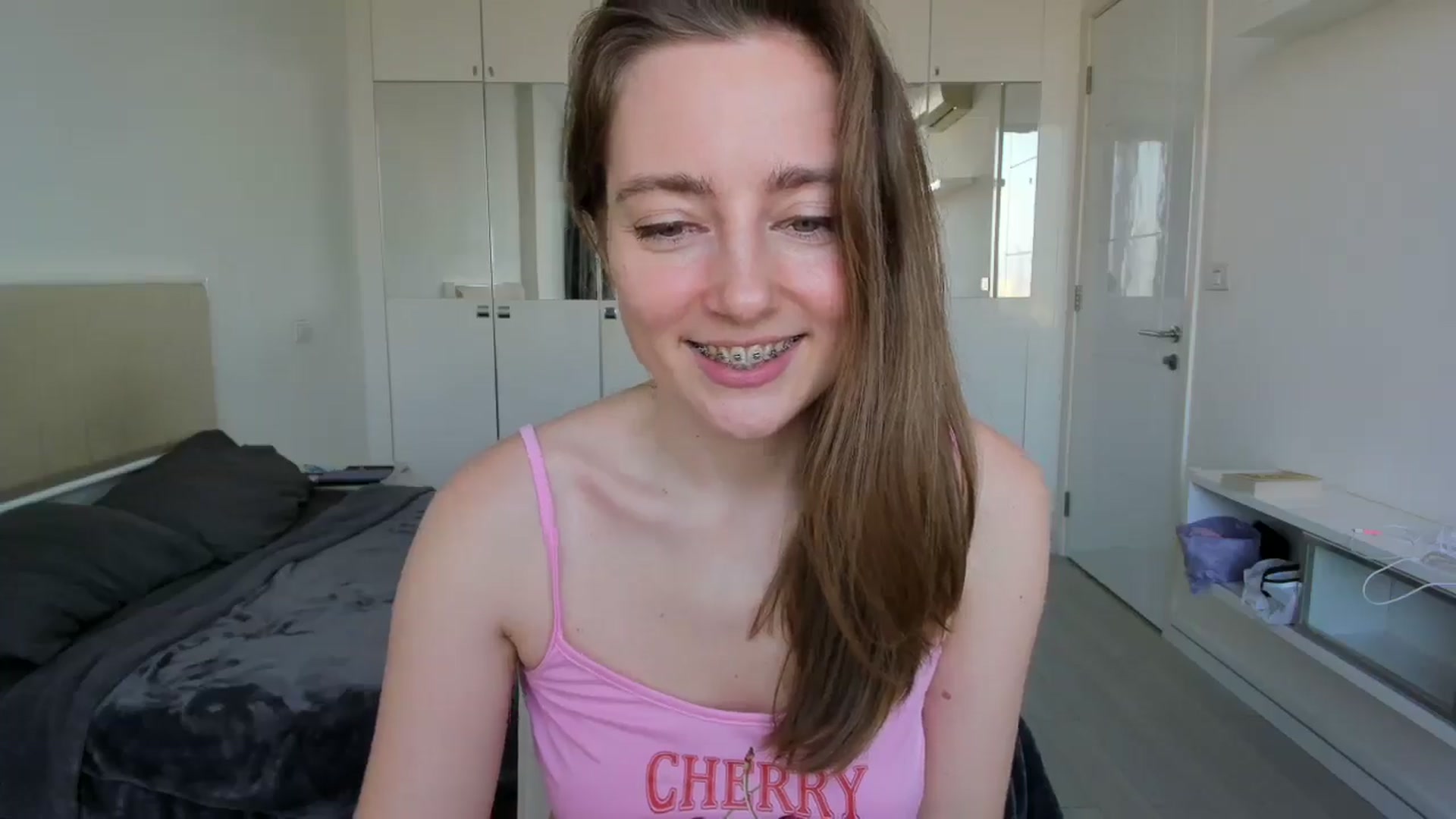 Gallery image thumbnail from LiaSasha's myfreecams stream on, 01/05/2026, 09:58 image 20 of 20