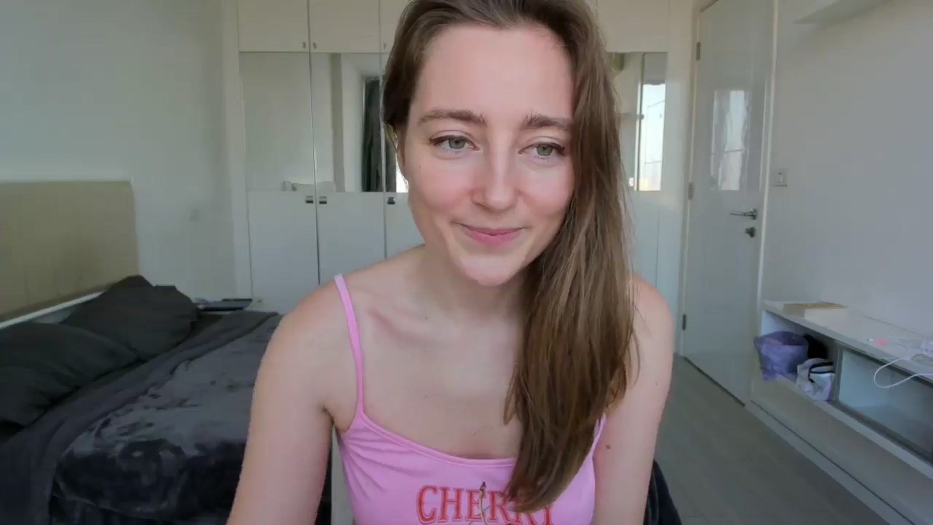 Gallery image thumbnail from LiaSasha's myfreecams stream on, 01/05/2026, 09:58 image 19 of 20