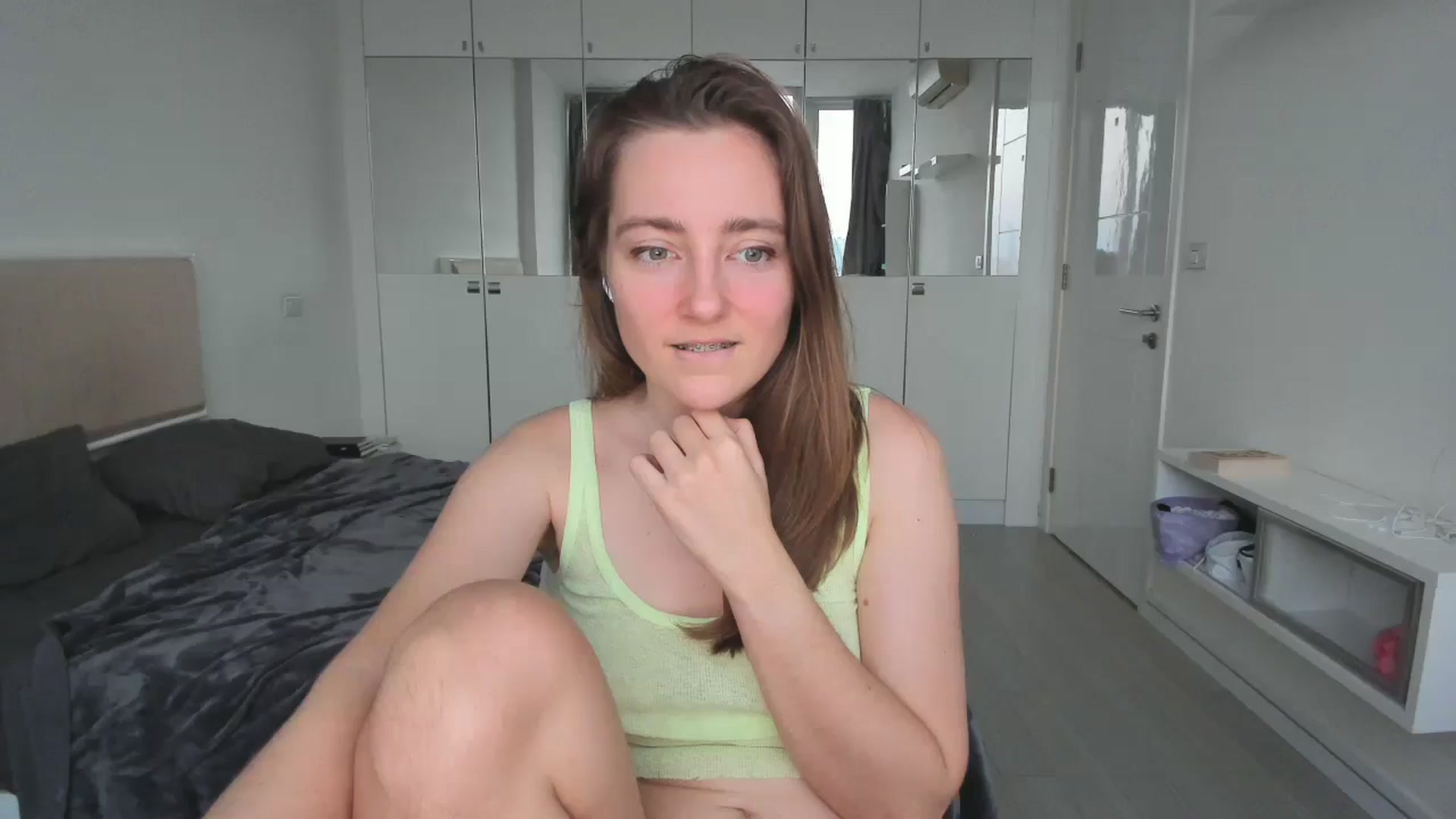 Gallery image thumbnail from LiaSasha's myfreecams stream on, 01/07/2026, 11:25 image 10 of 20