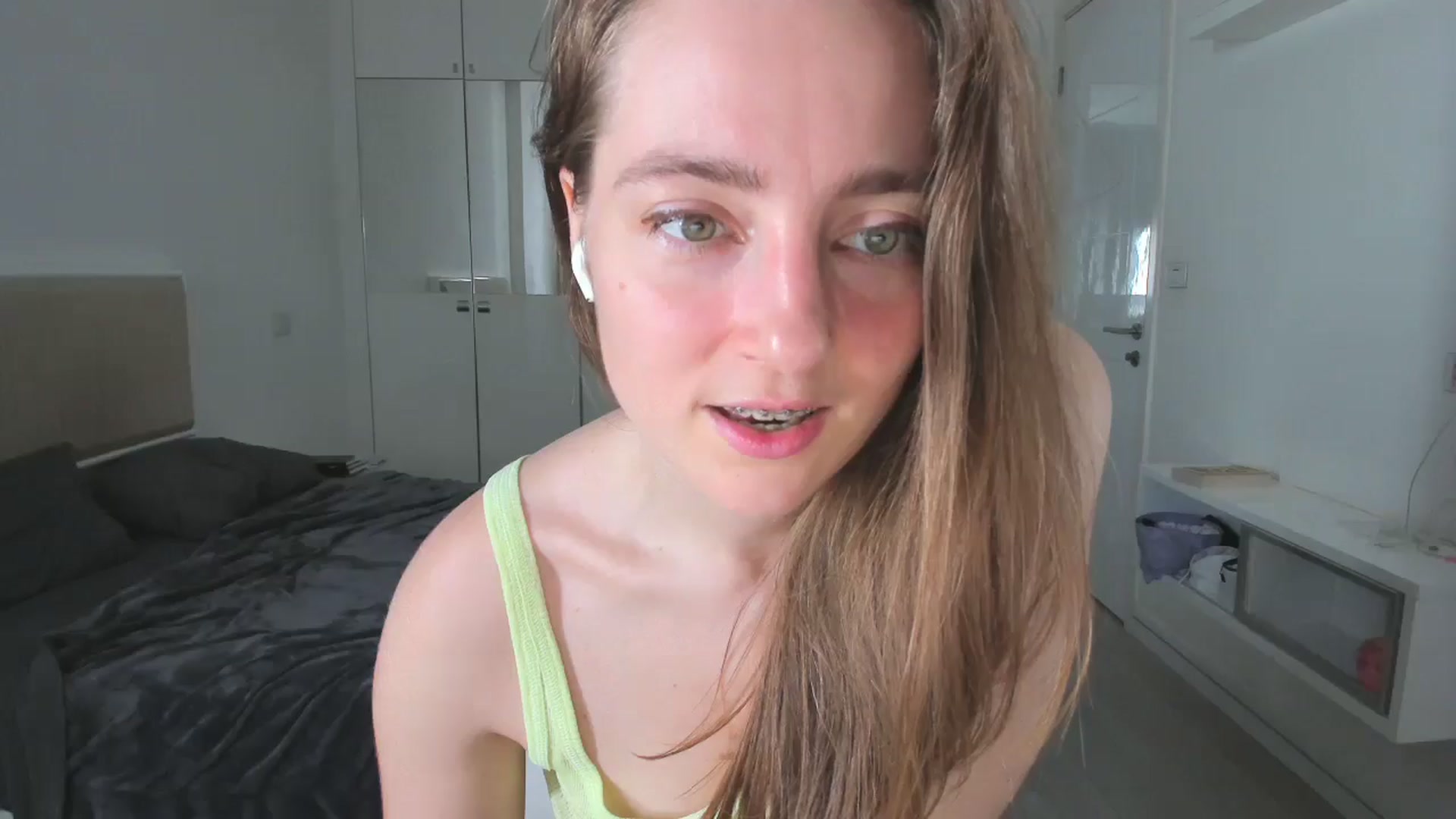Gallery image thumbnail from LiaSasha's myfreecams stream on, 01/07/2026, 12:32 image 12 of 20
