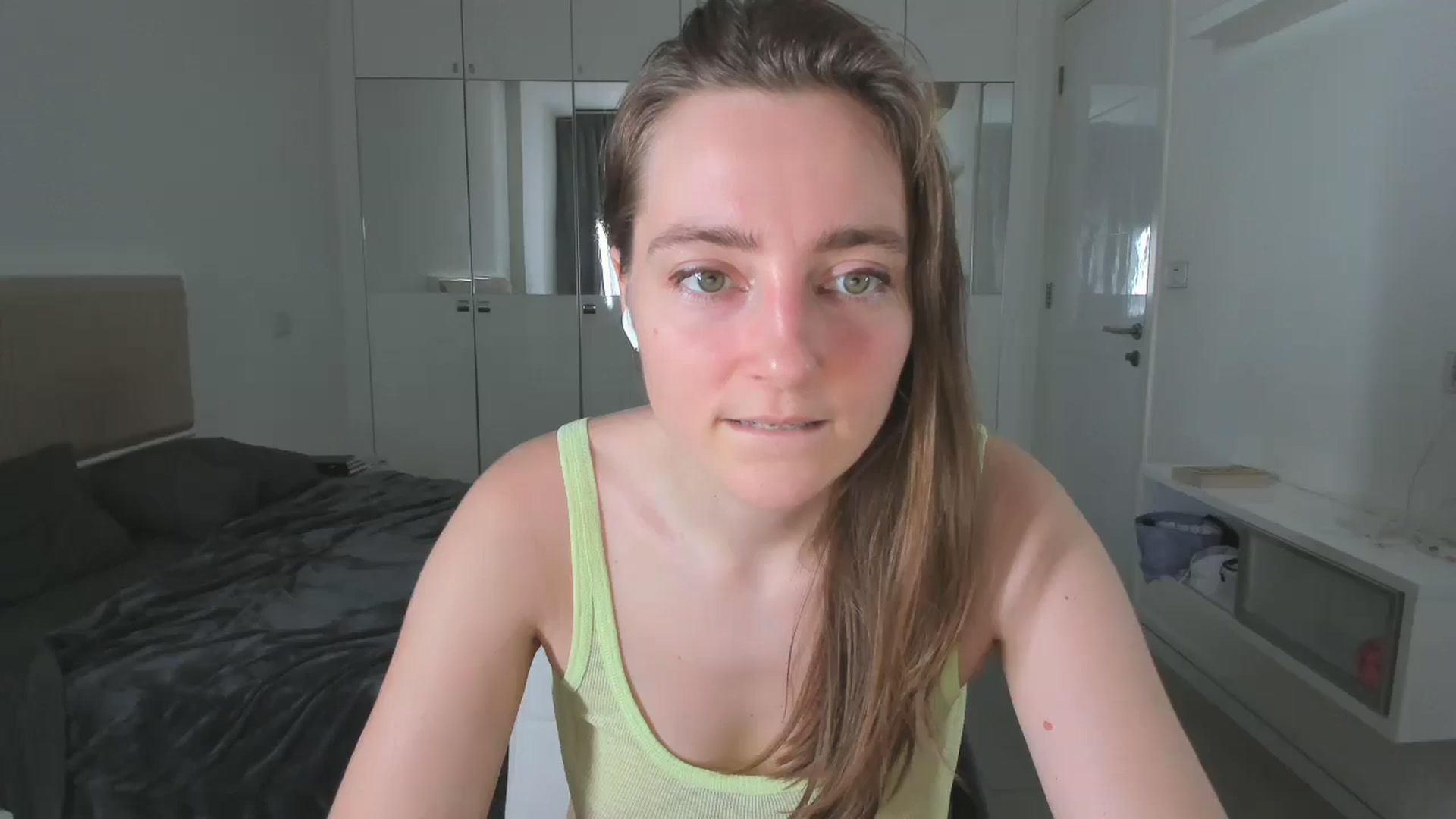Gallery image thumbnail from LiaSasha's myfreecams stream on, 01/07/2026, 12:32 image 4 of 20