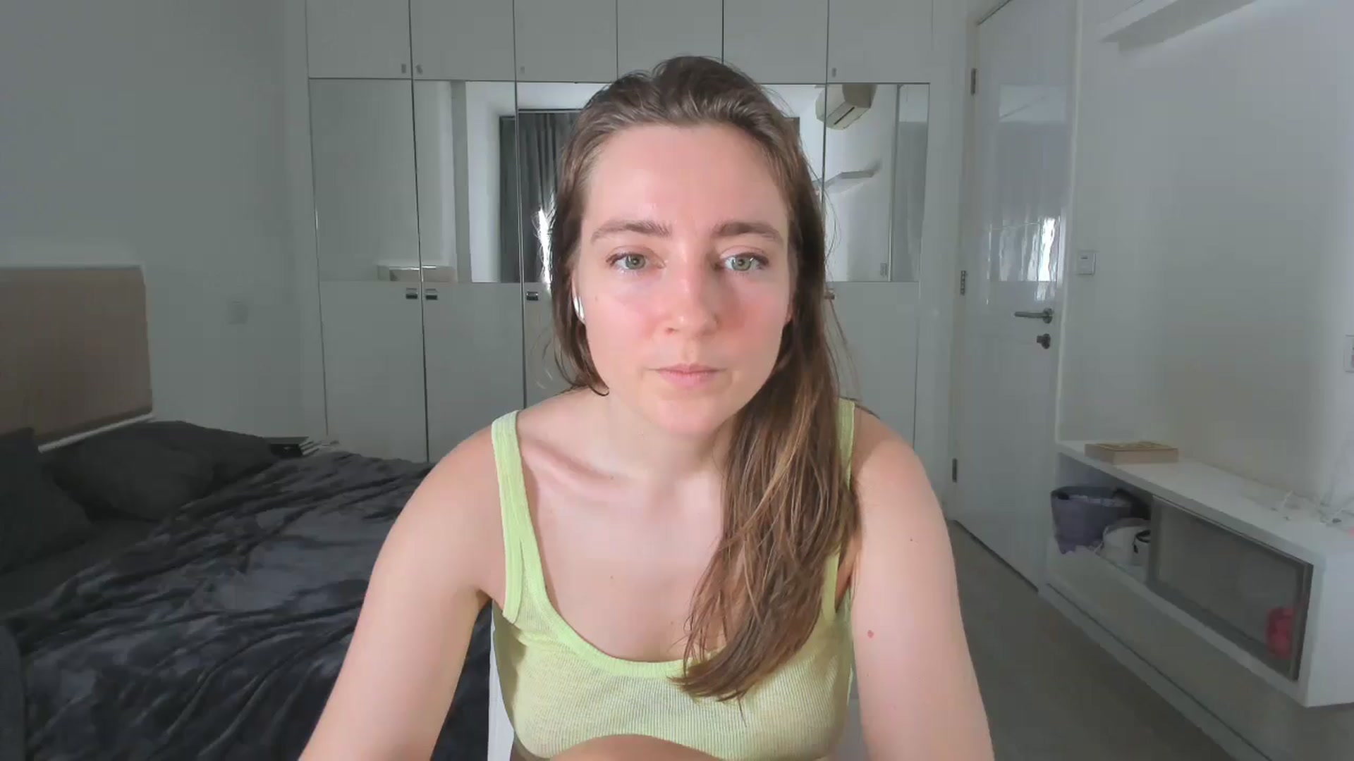 Gallery image thumbnail from LiaSasha's myfreecams stream on, 01/07/2026, 15:04 image 6 of 20