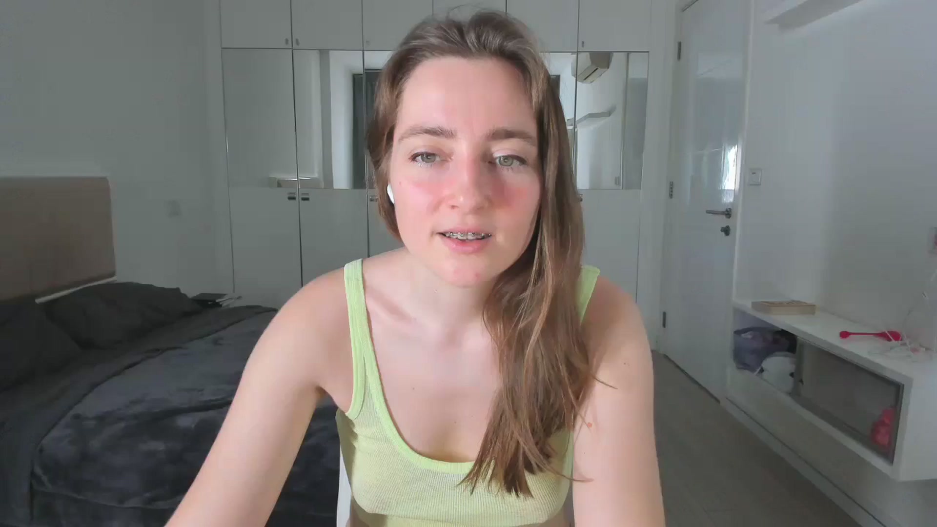 Gallery image thumbnail from LiaSasha's myfreecams stream on, 01/08/2026, 15:38 image 1 of 20