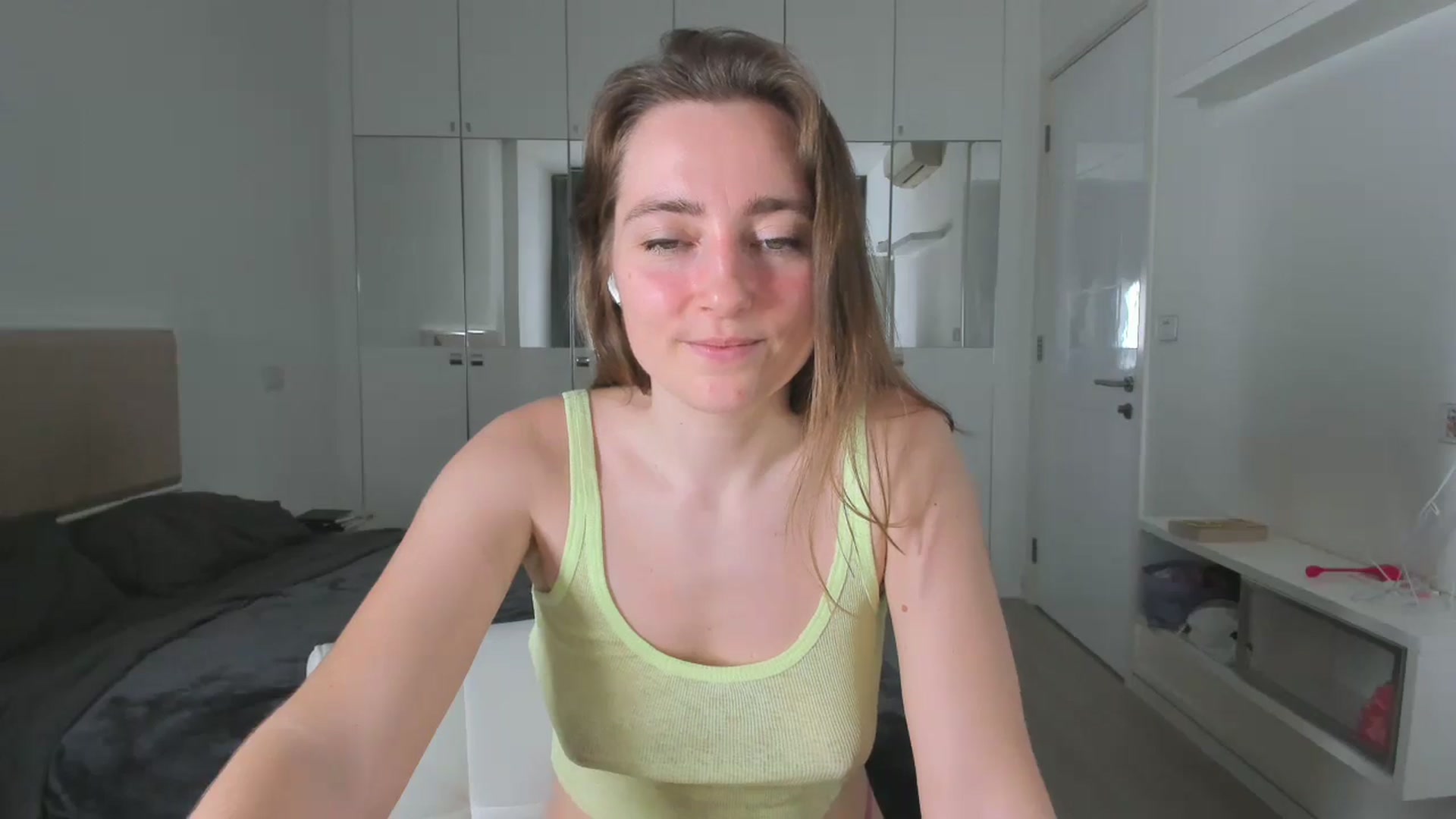 Gallery image thumbnail from LiaSasha's myfreecams stream on, 01/08/2026, 15:38 image 20 of 20