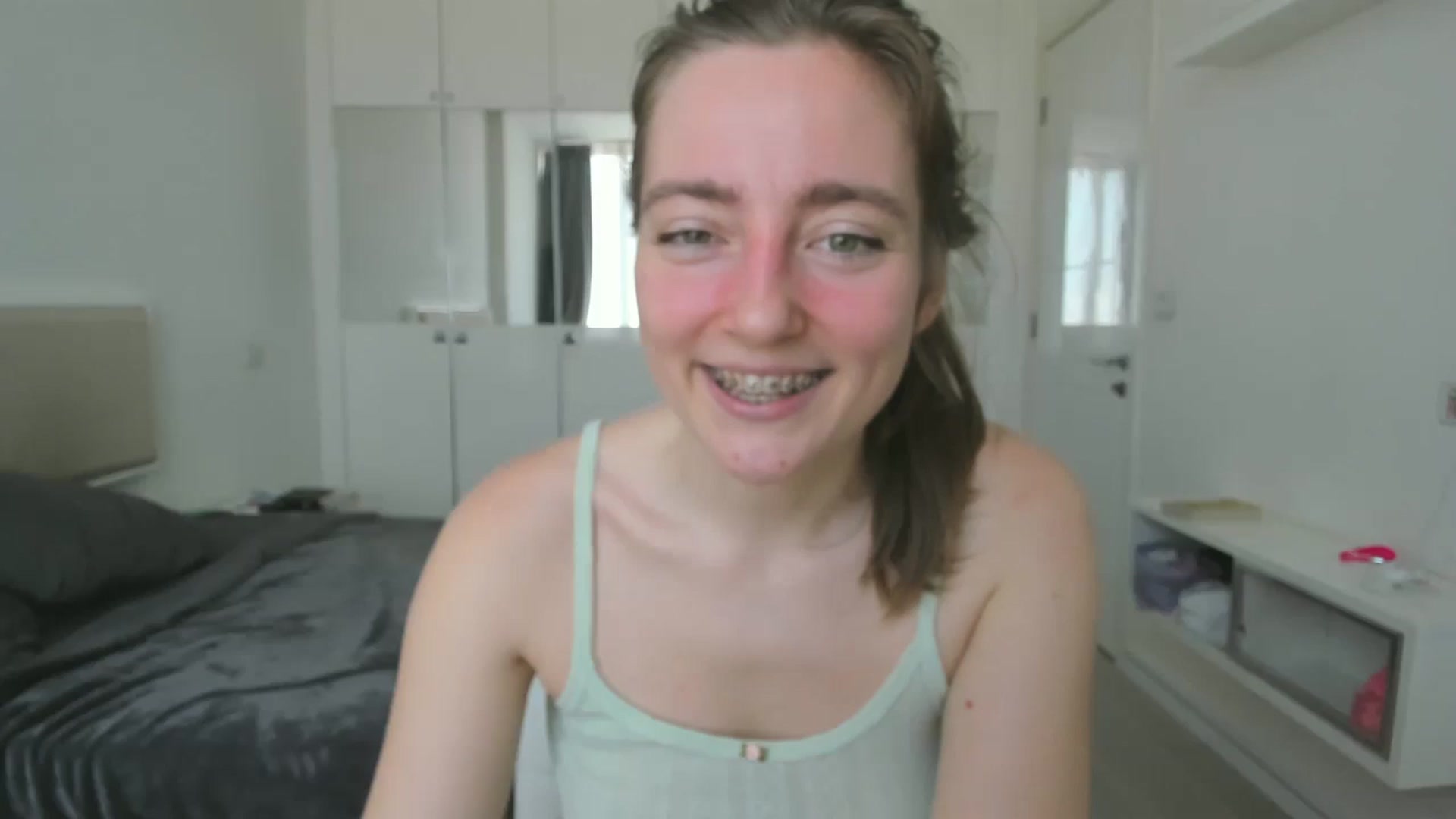 Gallery image thumbnail from LiaSasha's myfreecams stream on, 01/10/2026, 06:58 image 11 of 20