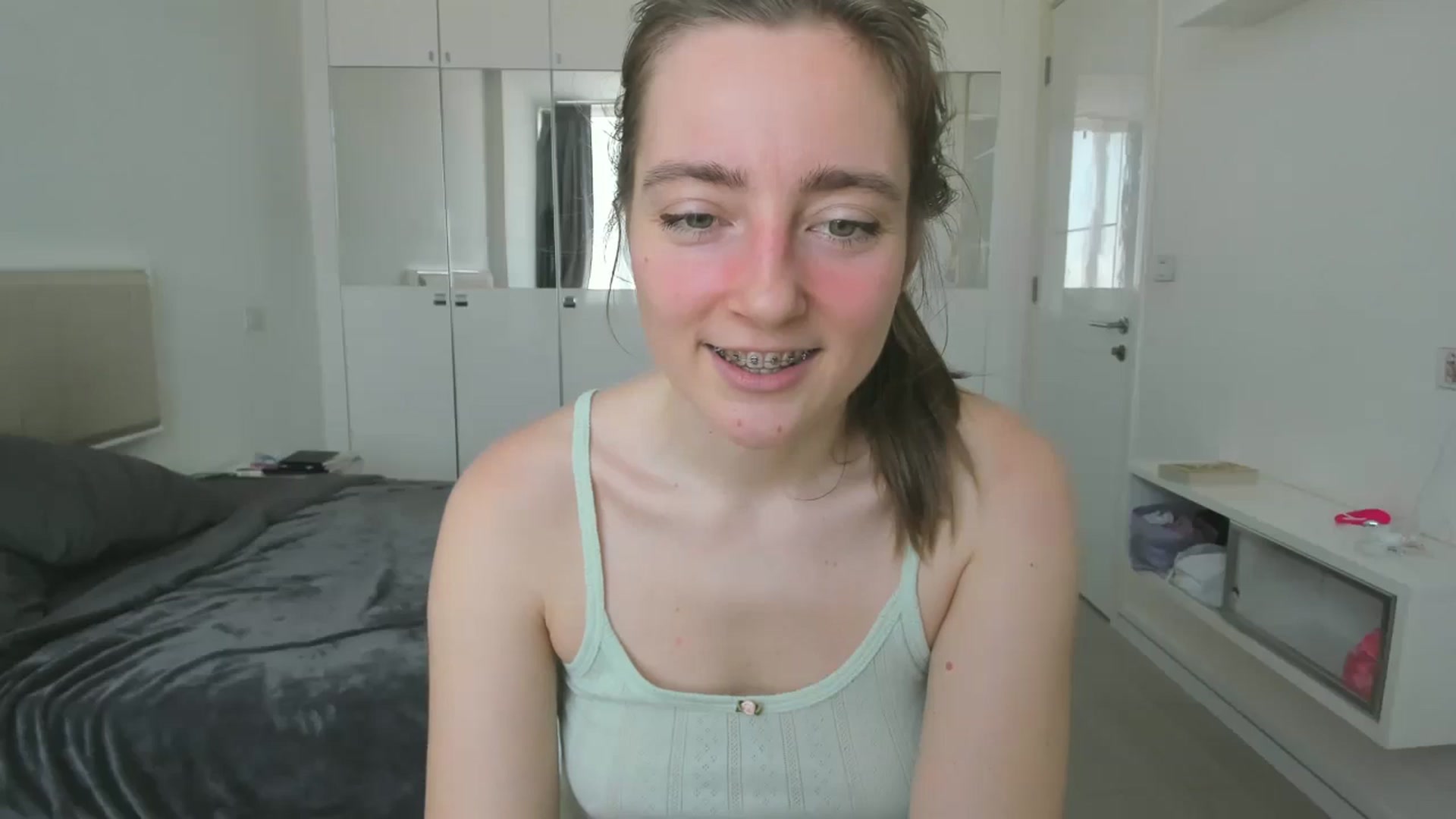 Gallery image thumbnail from LiaSasha's myfreecams stream on, 01/10/2026, 06:58 image 3 of 20