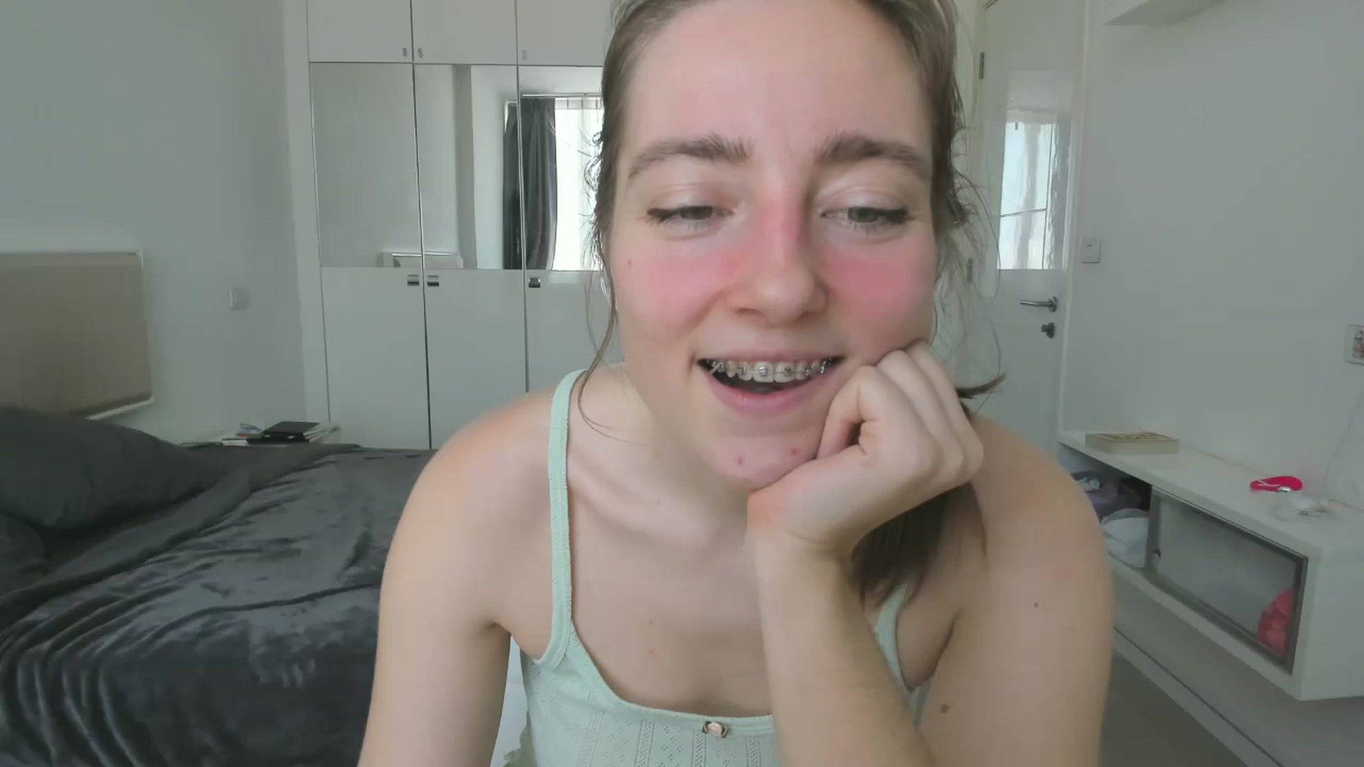 Gallery image thumbnail from LiaSasha's myfreecams stream on, 01/10/2026, 06:58 image 6 of 20