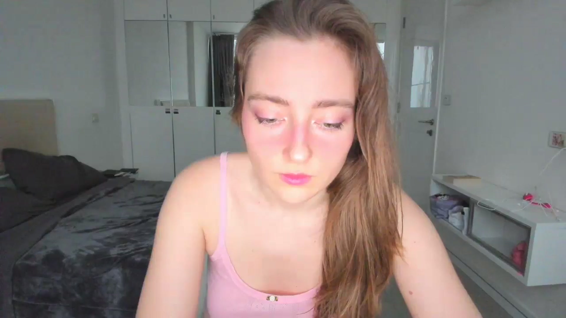 Gallery image thumbnail from LiaSasha's myfreecams stream on, 01/15/2026, 11:28 image 10 of 20