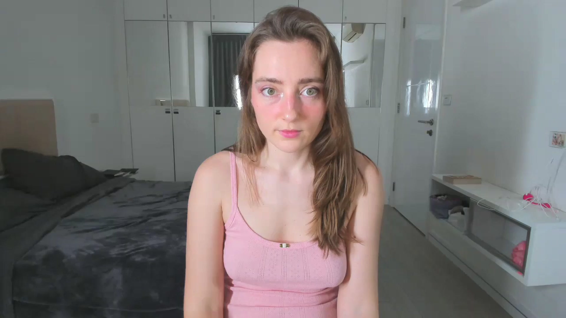Gallery image thumbnail from LiaSasha's myfreecams stream on, 01/15/2026, 11:28 image 16 of 20
