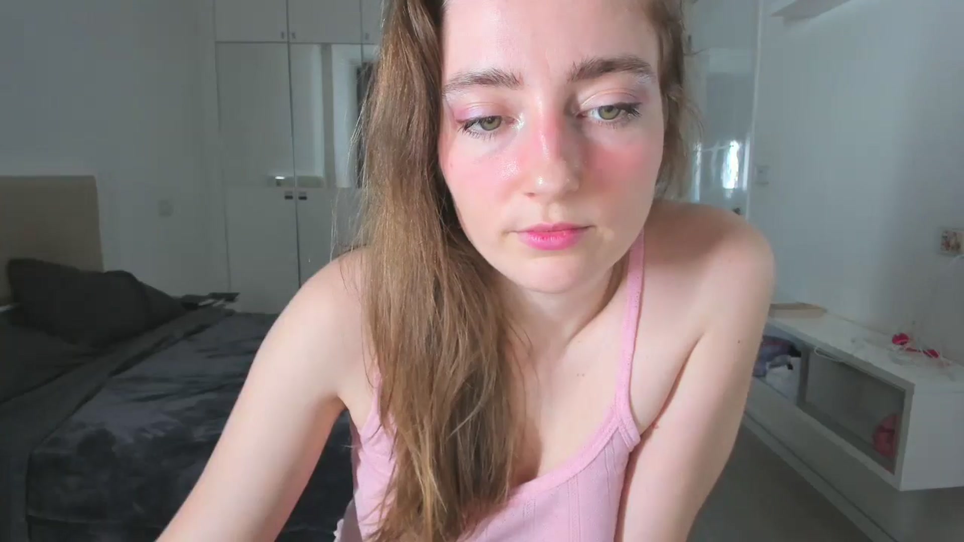 Gallery image thumbnail from LiaSasha's myfreecams stream on, 01/15/2026, 12:16 image 8 of 20
