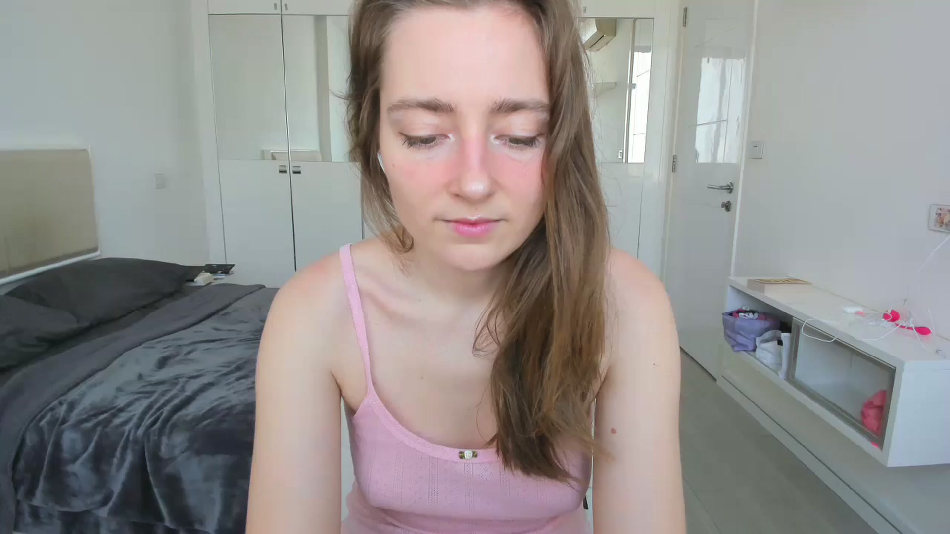 Gallery image thumbnail from LiaSasha's myfreecams stream on, 01/16/2026, 08:42 image 1 of 20