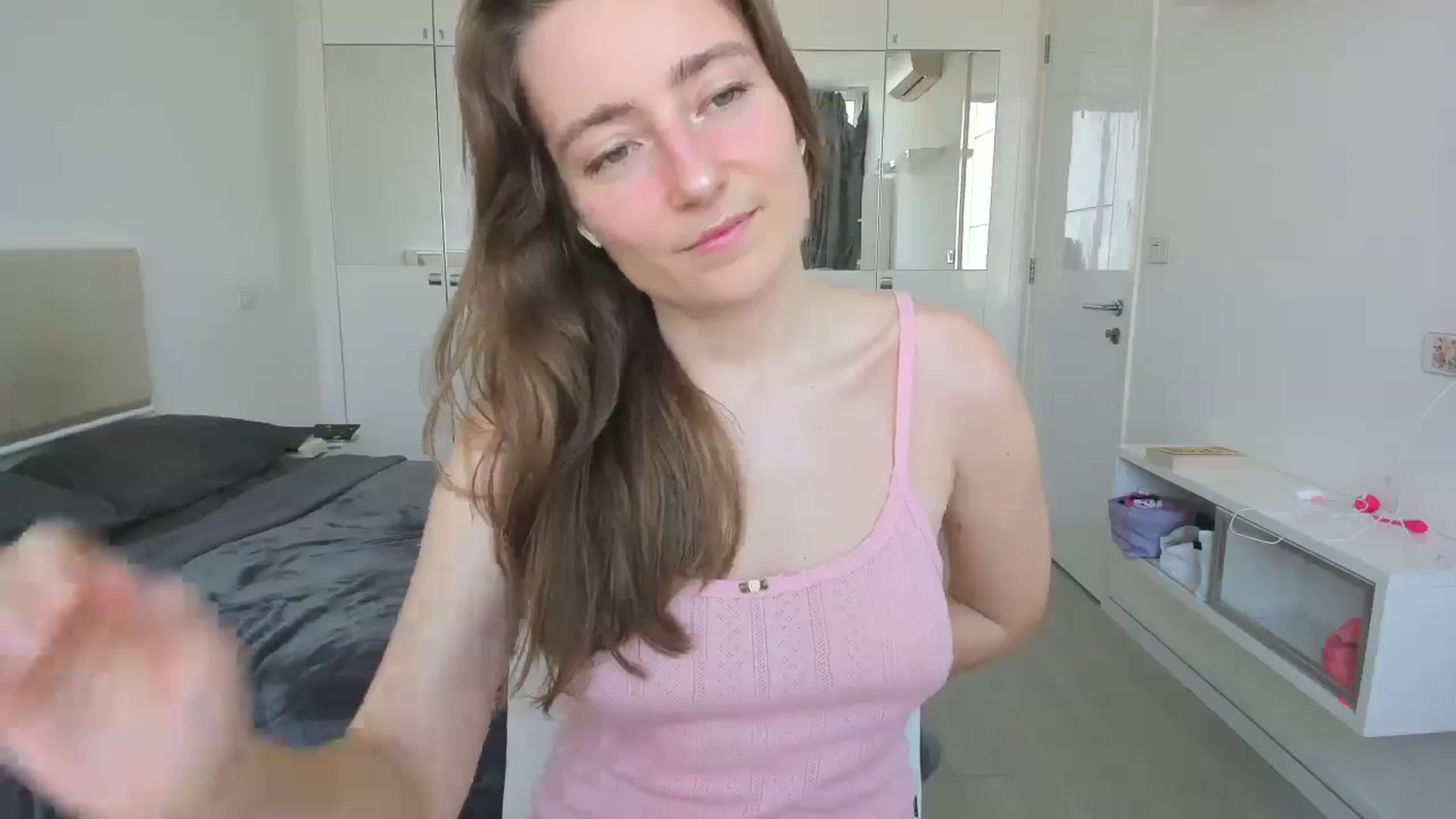 Gallery image thumbnail from LiaSasha's myfreecams stream on, 01/16/2026, 08:42 image 4 of 20