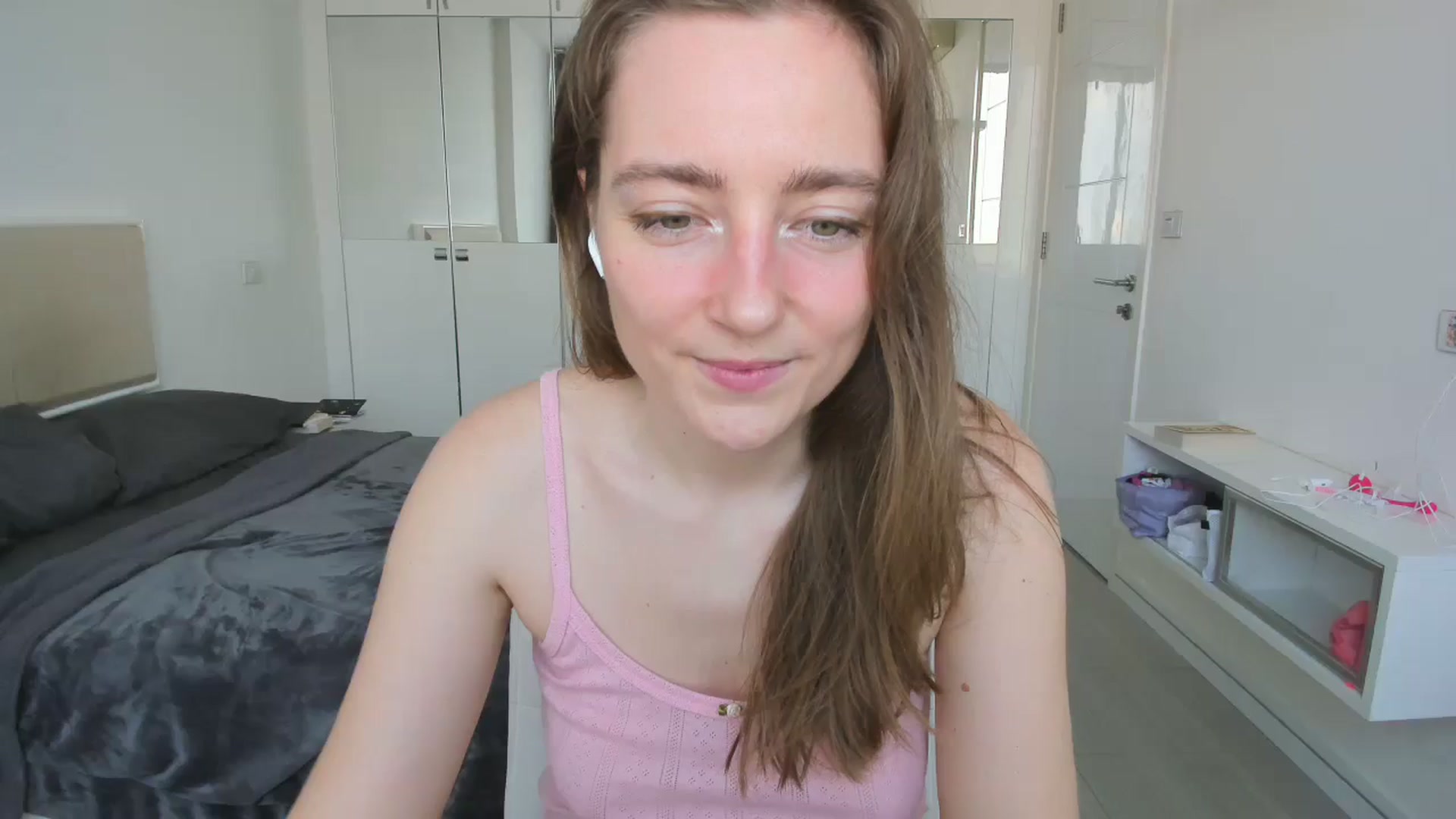 Gallery image thumbnail from LiaSasha's myfreecams stream on, 01/16/2026, 09:54 image 8 of 20