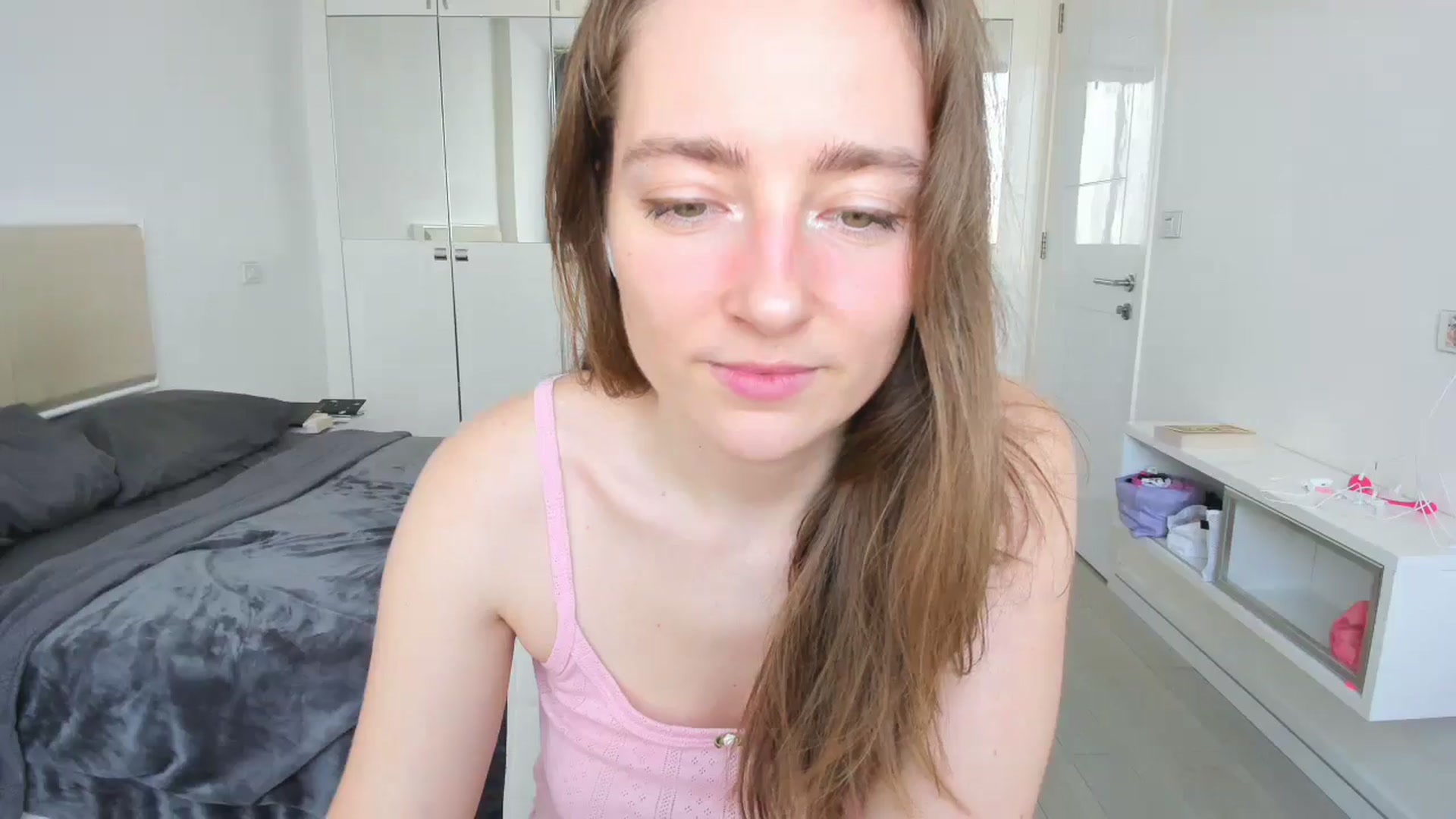 Gallery image thumbnail from LiaSasha's myfreecams stream on, 01/16/2026, 09:54 image 12 of 20