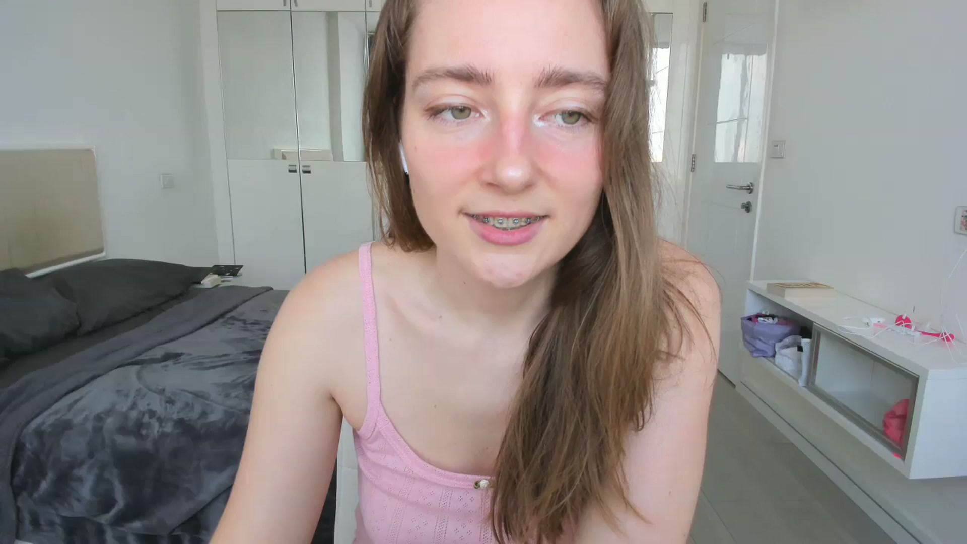 Gallery image thumbnail from LiaSasha's myfreecams stream on, 01/16/2026, 09:54 image 11 of 20