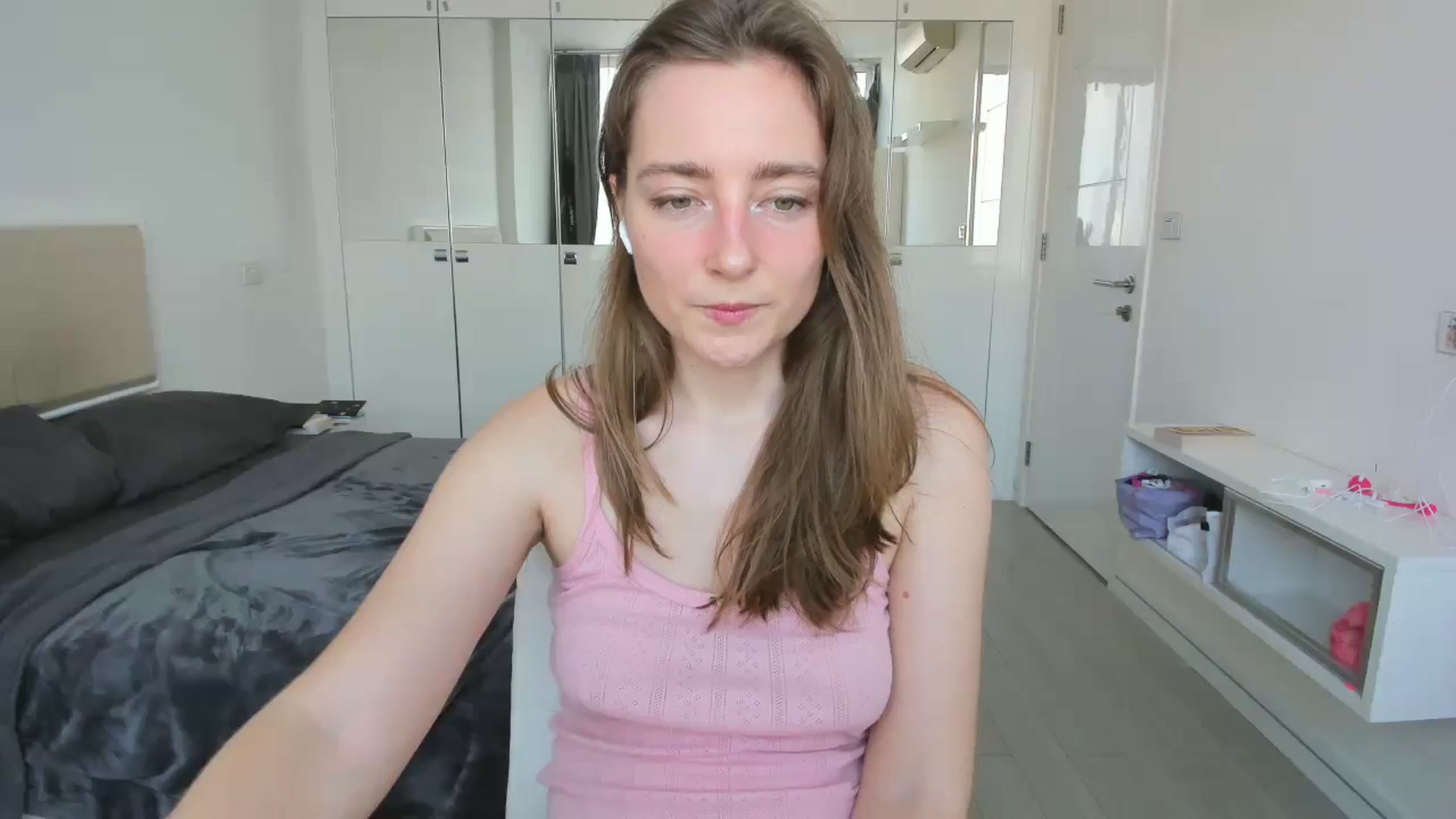 Gallery image thumbnail from LiaSasha's myfreecams stream on, 01/16/2026, 09:54 image 2 of 20
