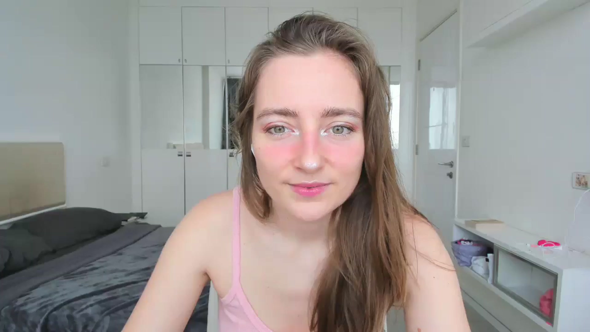 Gallery image thumbnail from LiaSasha's myfreecams stream on, 01/17/2026, 08:11 image 10 of 20