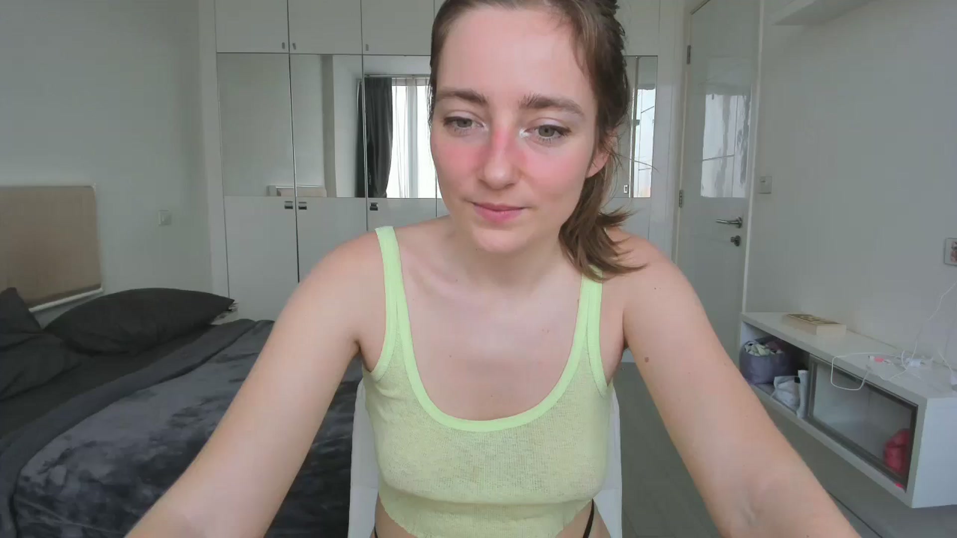 Gallery image thumbnail from LiaSasha's myfreecams stream on, 01/20/2026, 10:15 image 13 of 20