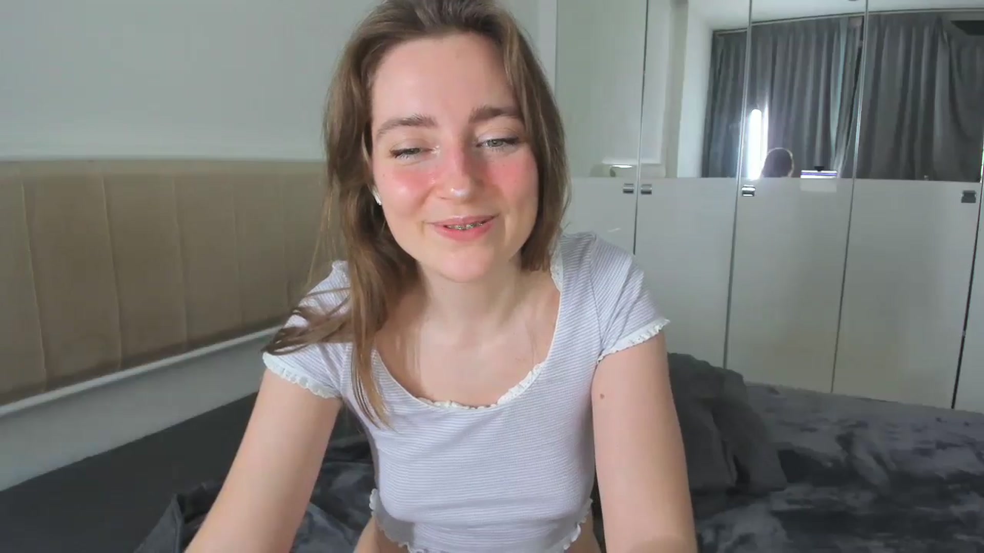 Gallery image thumbnail from LiaSasha's myfreecams stream on, 01/21/2026, 16:39 image 17 of 20