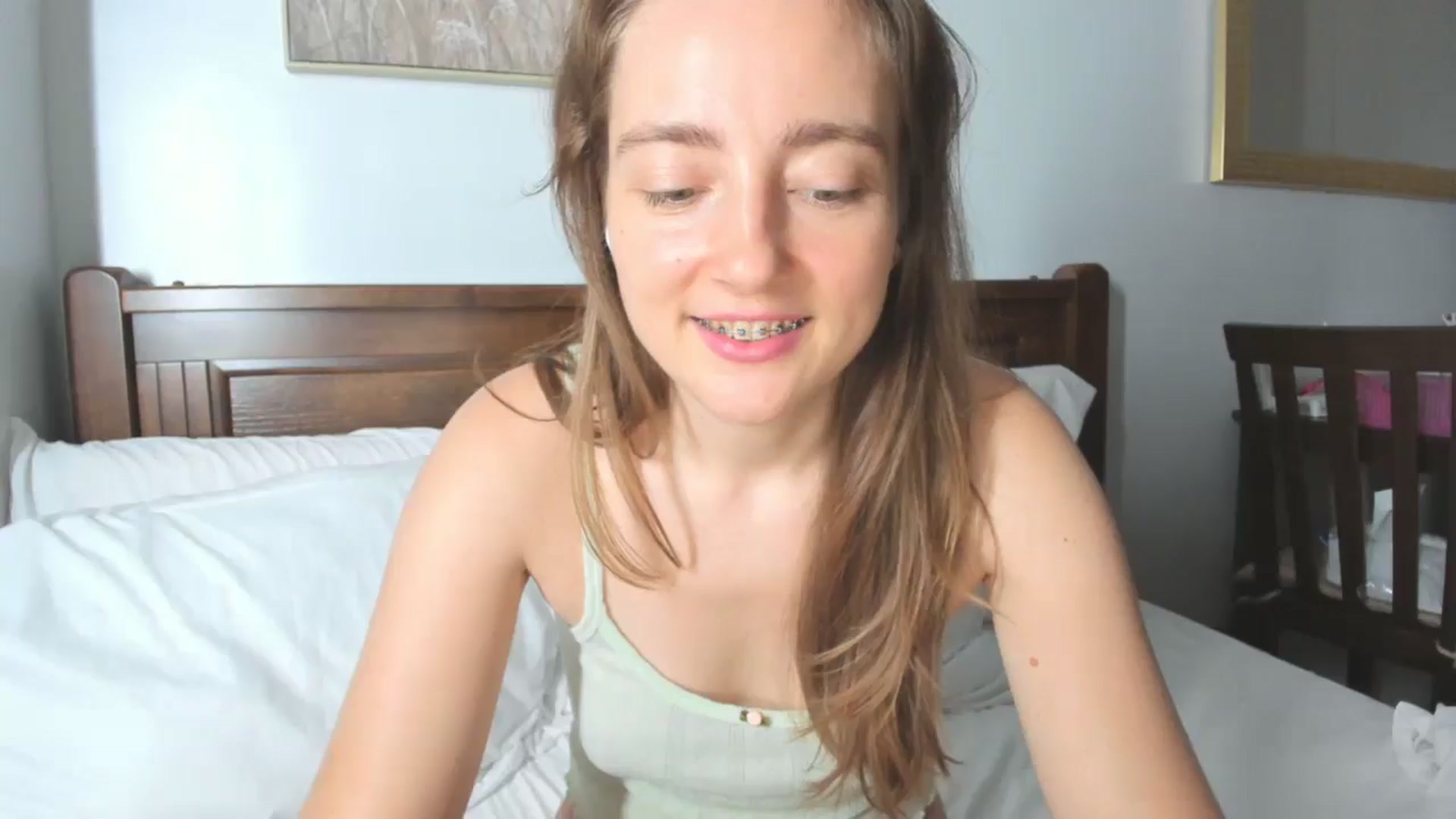 Gallery image thumbnail from LiaSasha's myfreecams stream on, 02/21/2026, 10:04 image 18 of 20