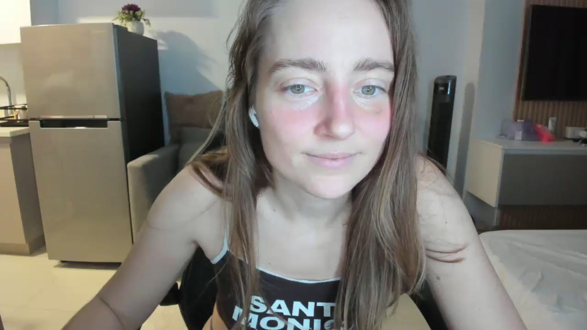 Gallery image thumbnail from LiaSasha's myfreecams stream on, 03/09/2026, 16:49 image 11 of 20