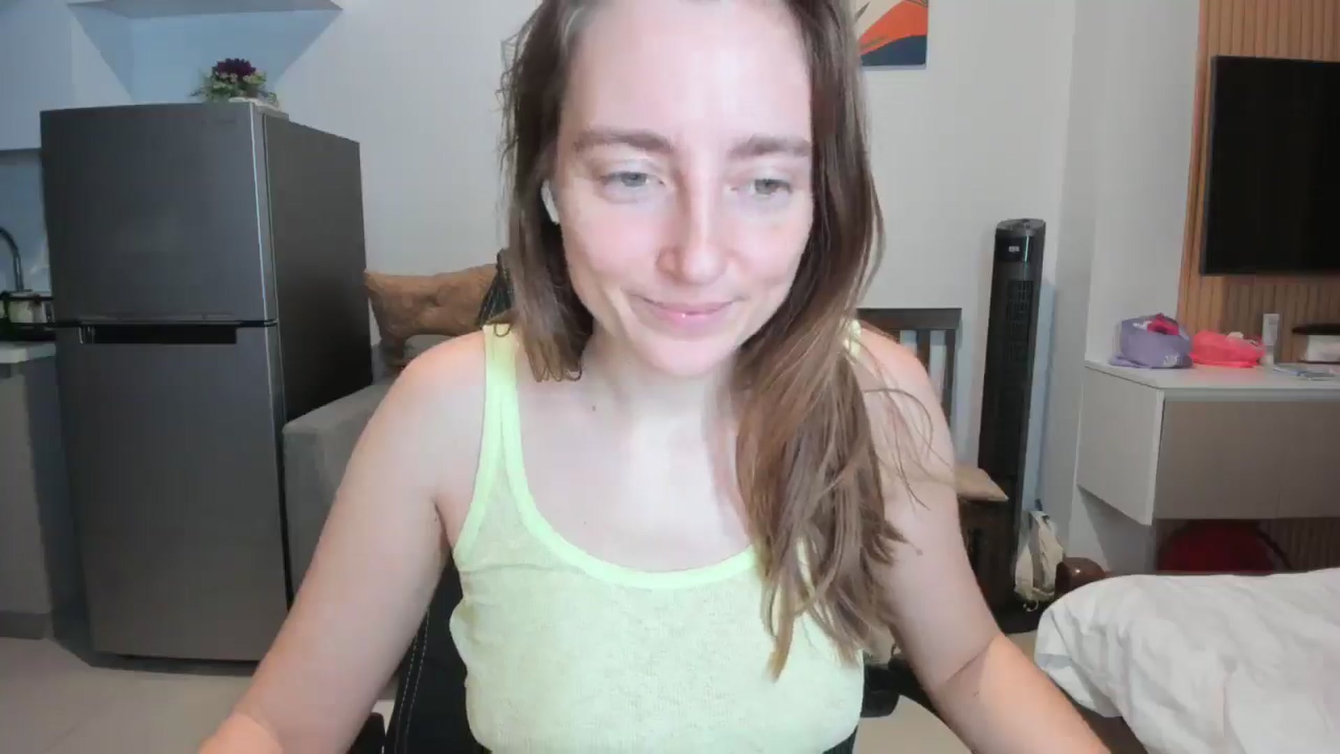 Gallery image thumbnail from LiaSasha's myfreecams stream on, 03/14/2026, 14:19 image 20 of 20