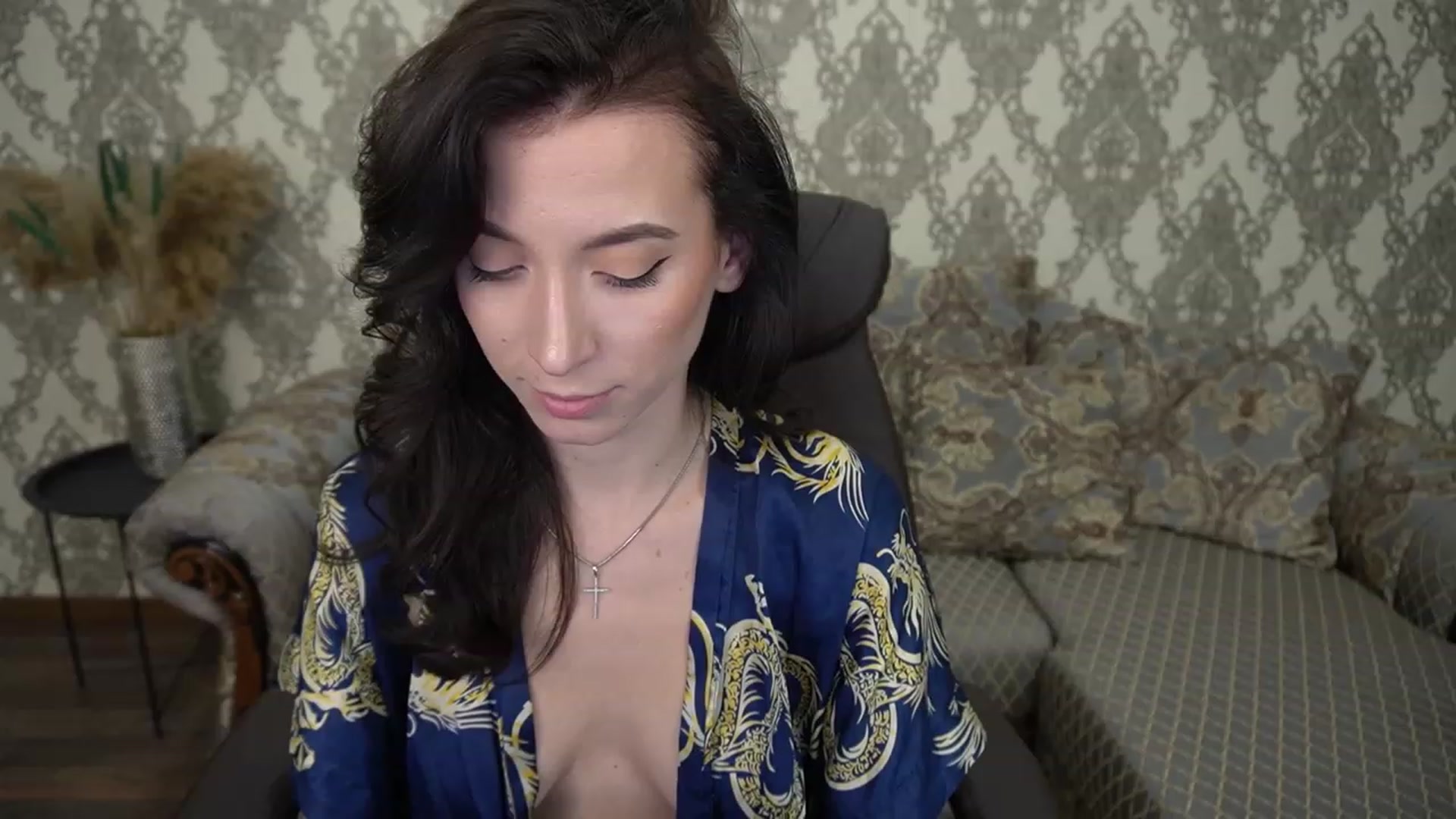 Gallery image thumbnail from LiaValentine's myfreecams stream on, 11/15/2022, 16:23 image 11 of 20