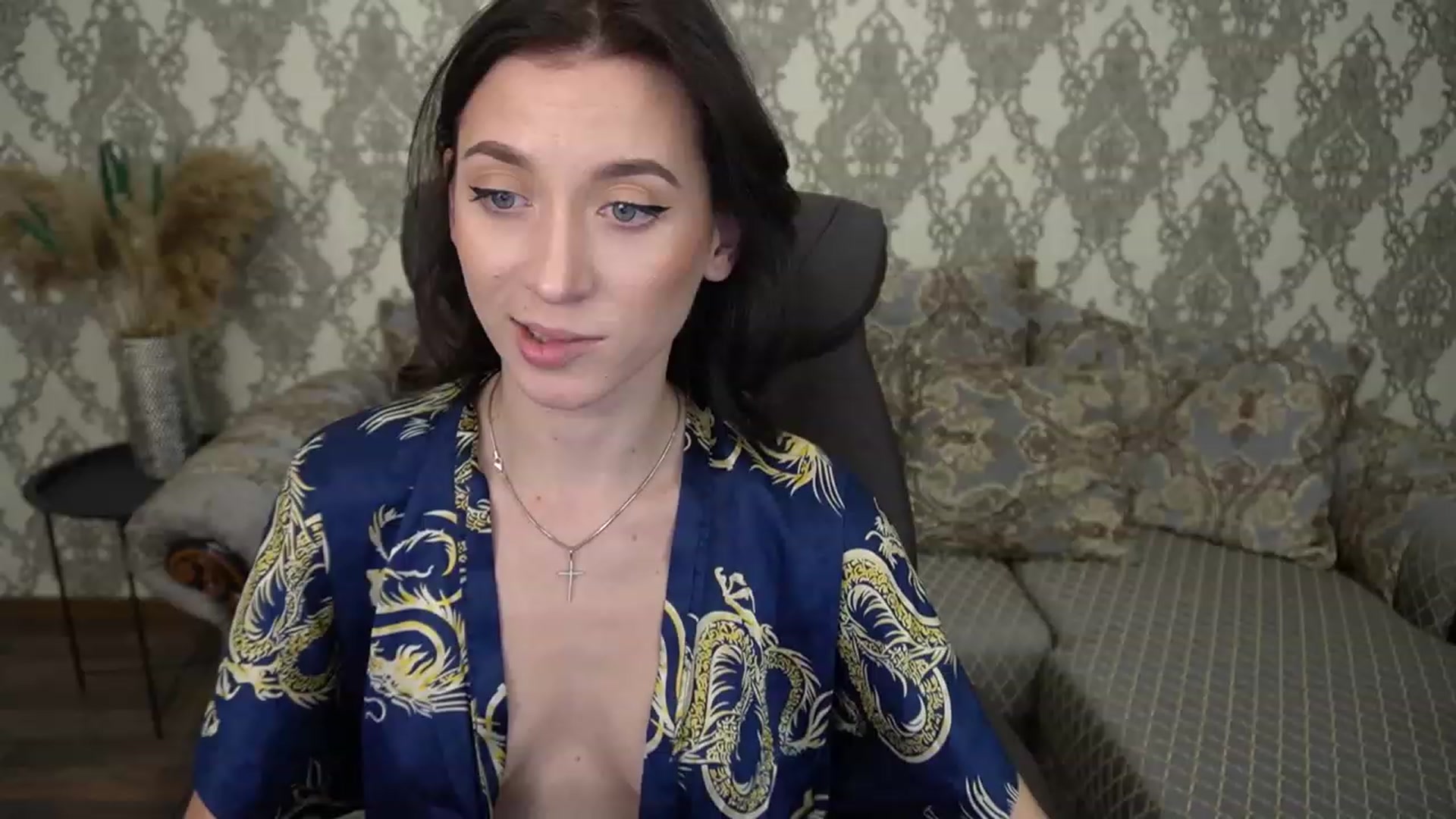 Gallery image thumbnail from LiaValentine's myfreecams stream on, 11/15/2022, 16:23 image 8 of 20