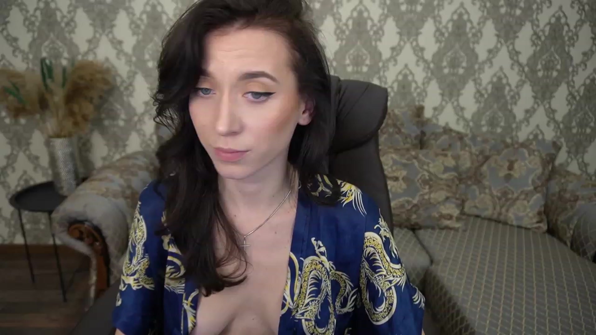 Gallery image thumbnail from LiaValentine's myfreecams stream on, 11/15/2022, 16:23 image 17 of 20