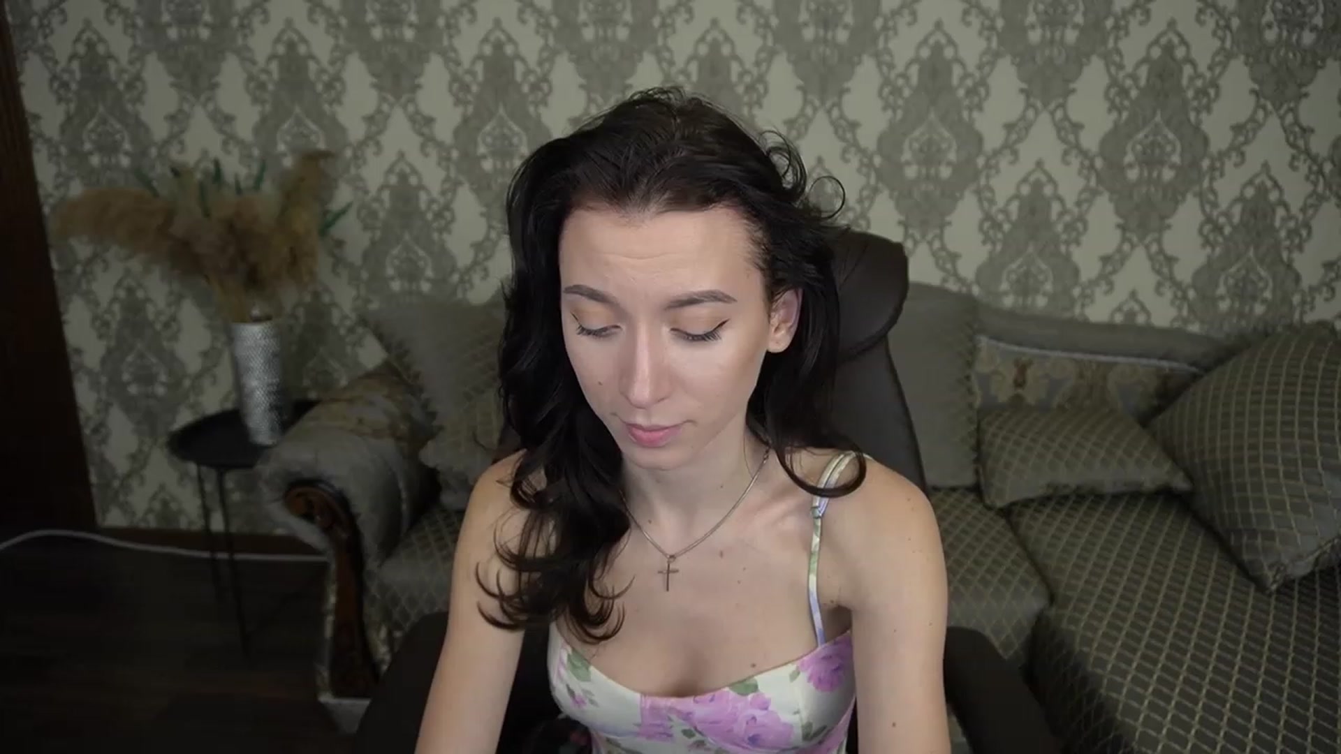 Gallery image thumbnail from LiaValentine's myfreecams stream on, 12/06/2022, 17:33 image 4 of 20