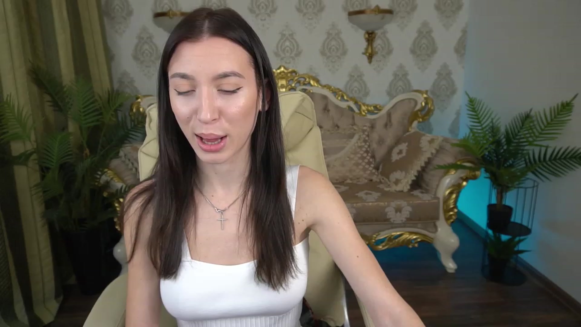 Gallery image thumbnail from LiaValentine's myfreecams stream on, 12/09/2022, 14:28 image 13 of 20