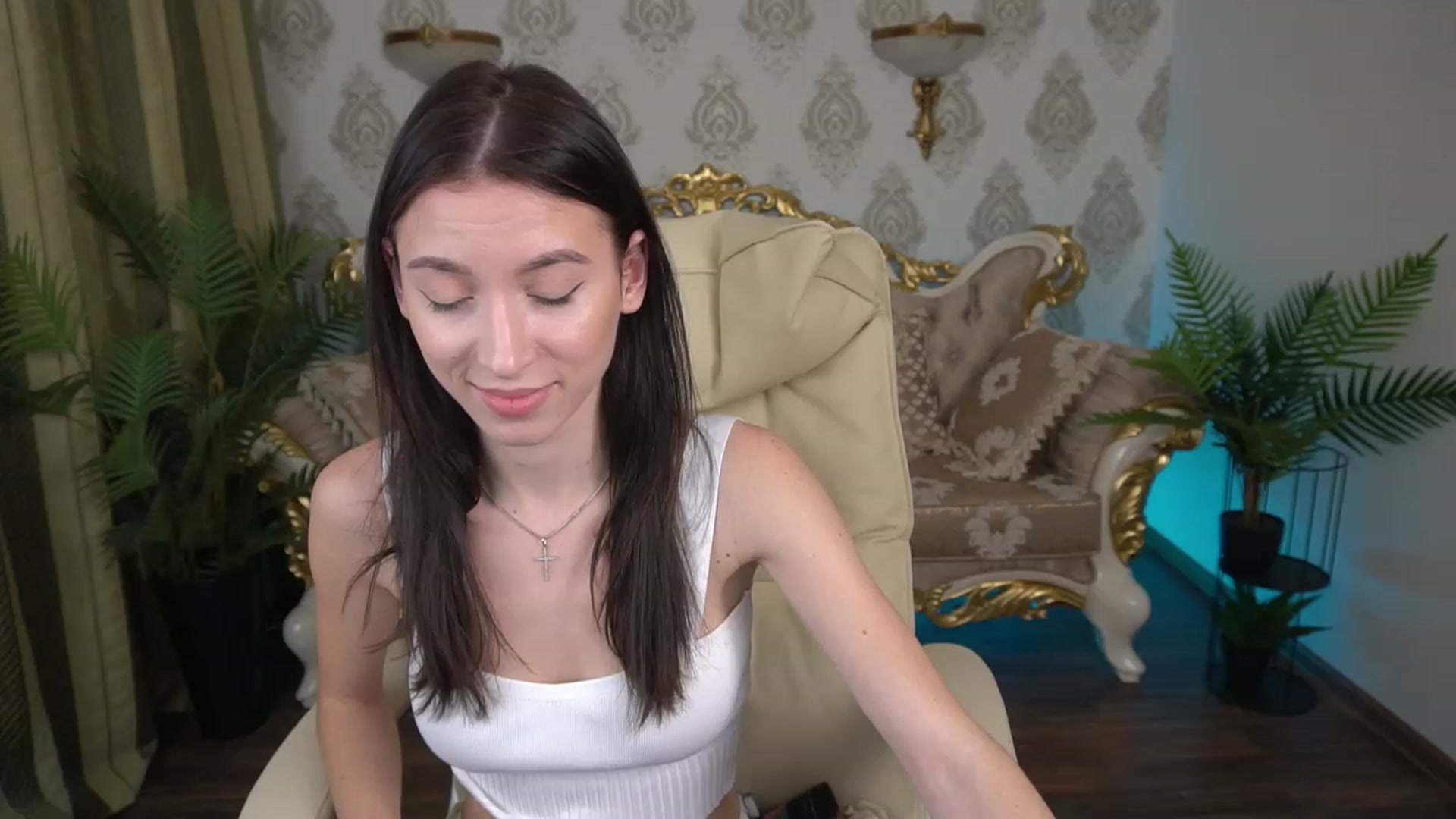 Gallery image thumbnail from LiaValentine's myfreecams stream on, 12/09/2022, 15:02 image 20 of 20