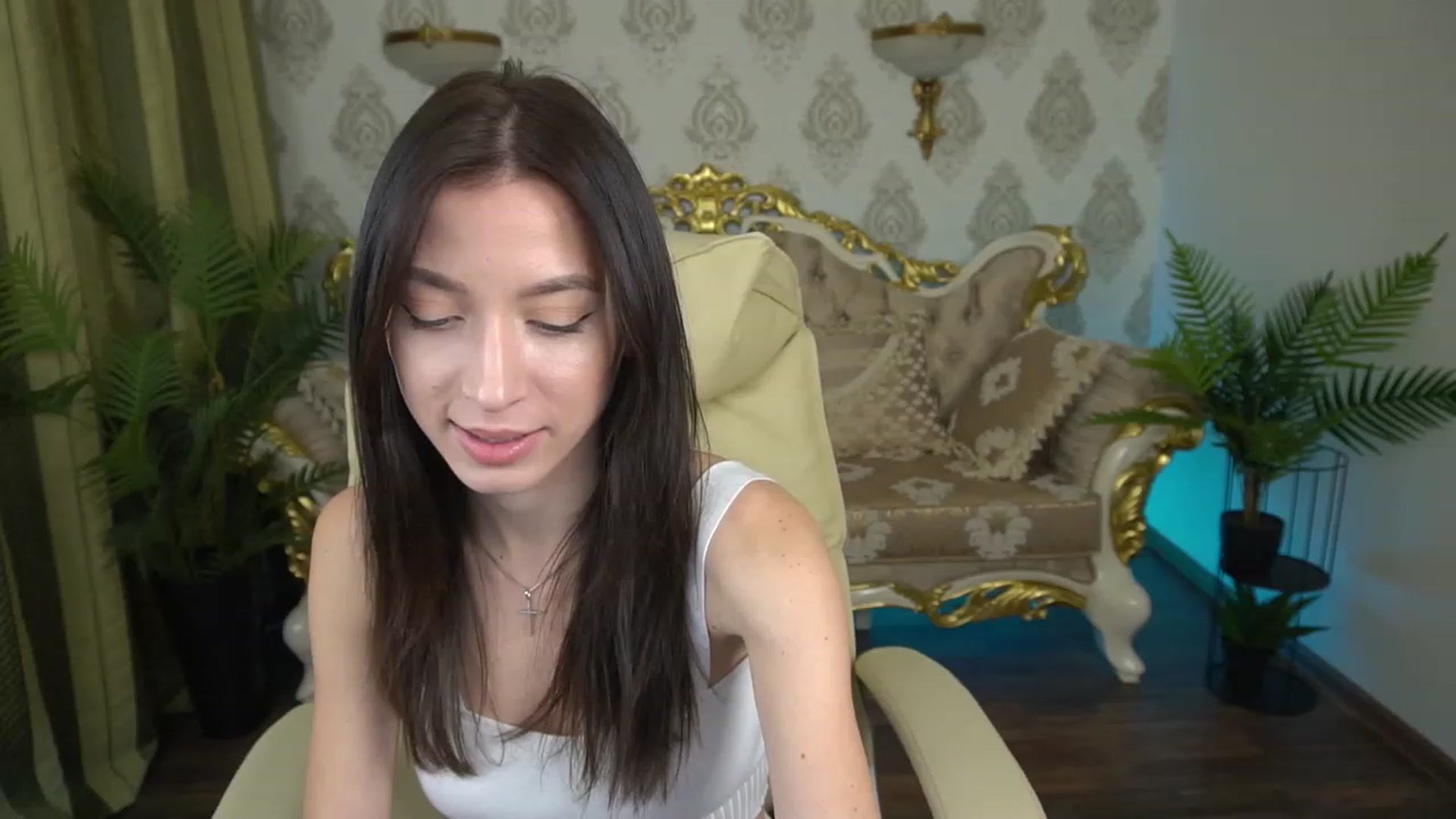 Gallery image thumbnail from LiaValentine's myfreecams stream on, 12/09/2022, 15:02 image 7 of 20