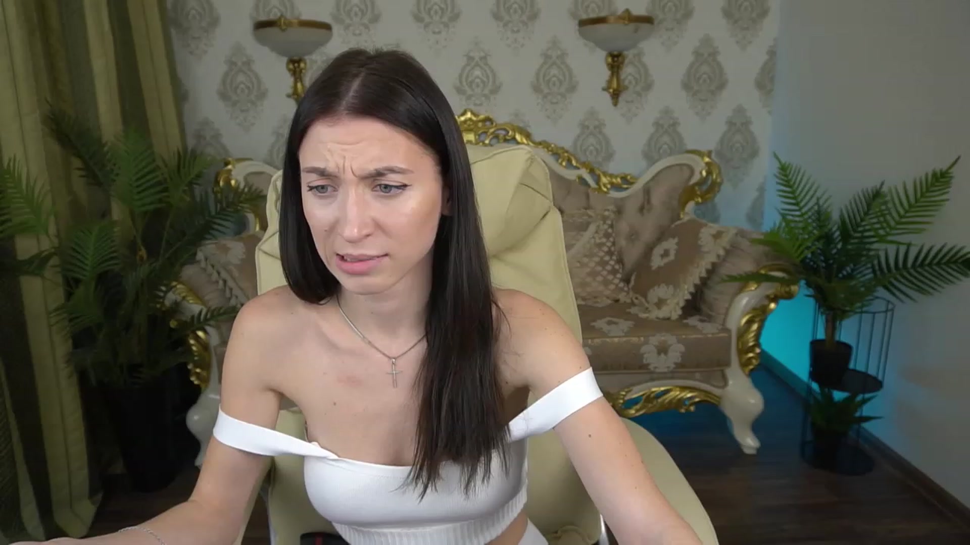 Gallery image thumbnail from LiaValentine's myfreecams stream on, 12/09/2022, 16:46 image 7 of 20