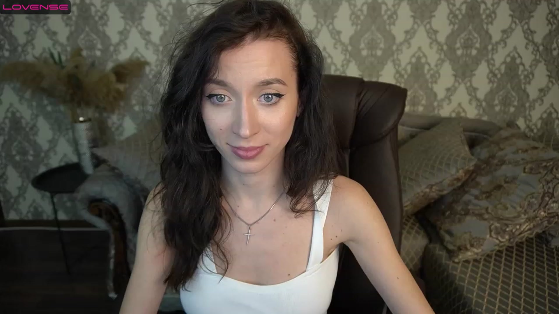 Gallery image thumbnail from LiaValentine's myfreecams stream on, 12/11/2022, 16:49 image 6 of 20