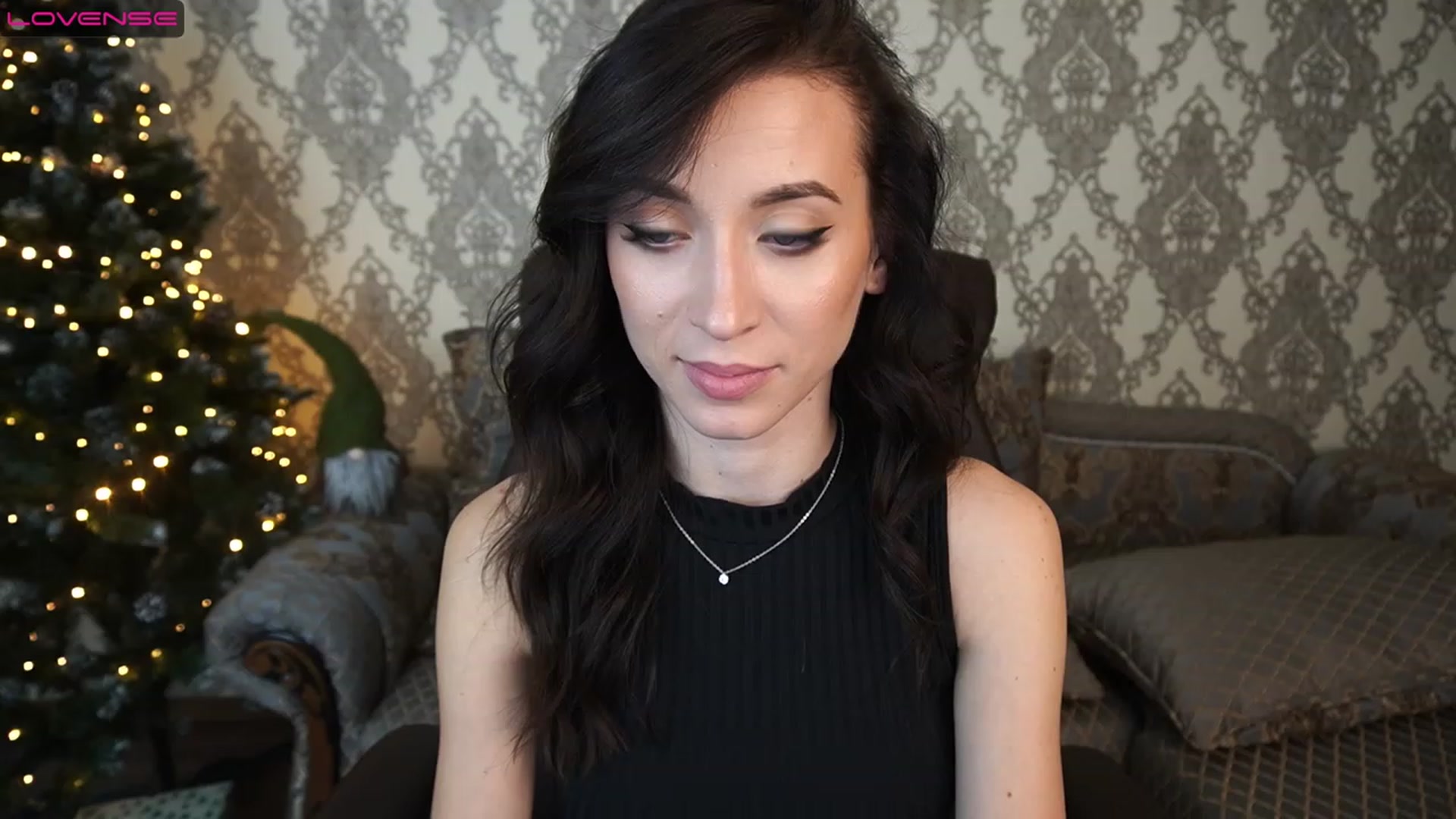 Gallery image thumbnail from LiaValentine's myfreecams stream on, 12/18/2022, 14:59 image 8 of 20