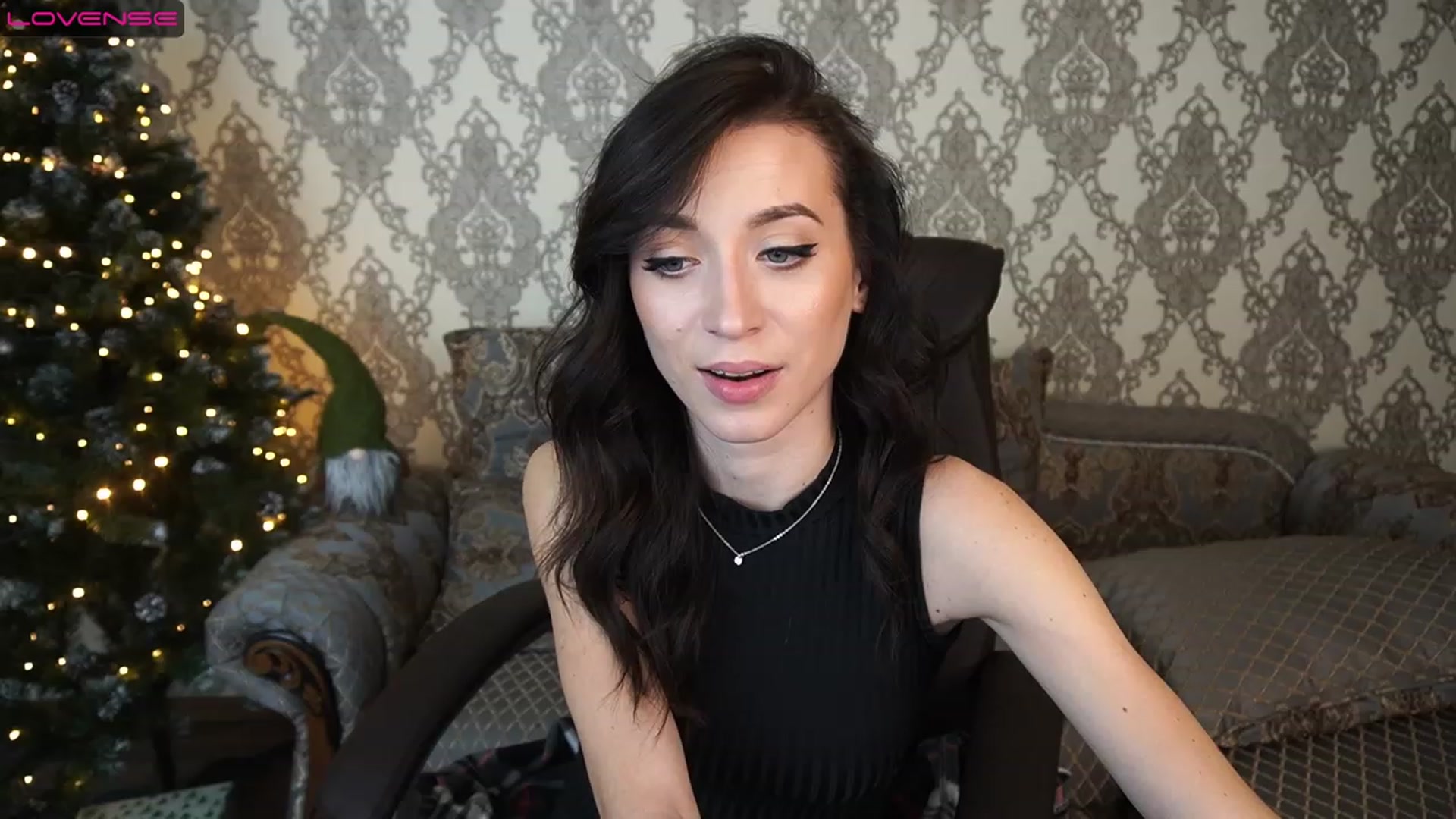 Gallery image thumbnail from LiaValentine's myfreecams stream on, 12/18/2022, 14:59 image 9 of 20